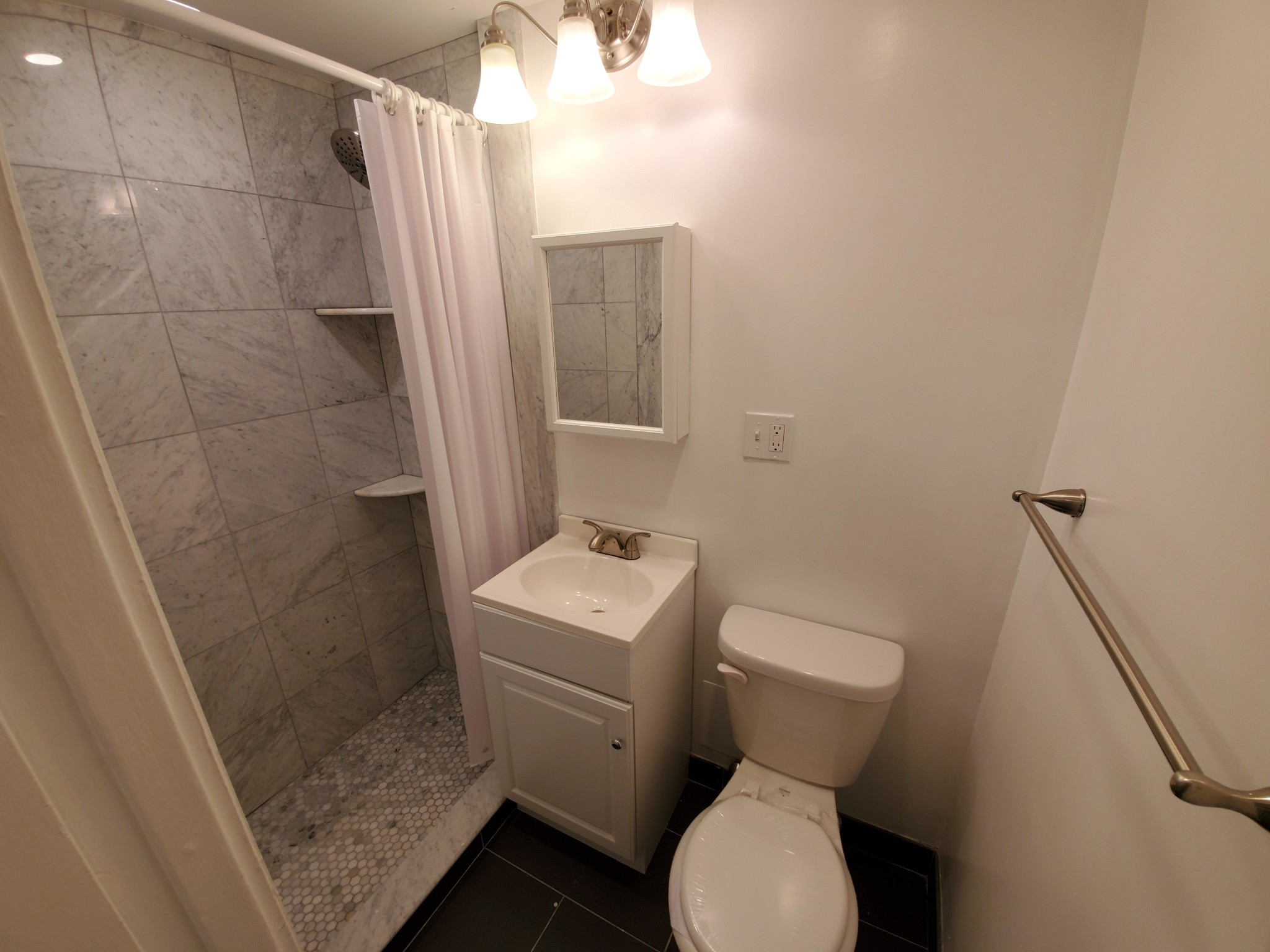 270 Newbury St, Back Bay