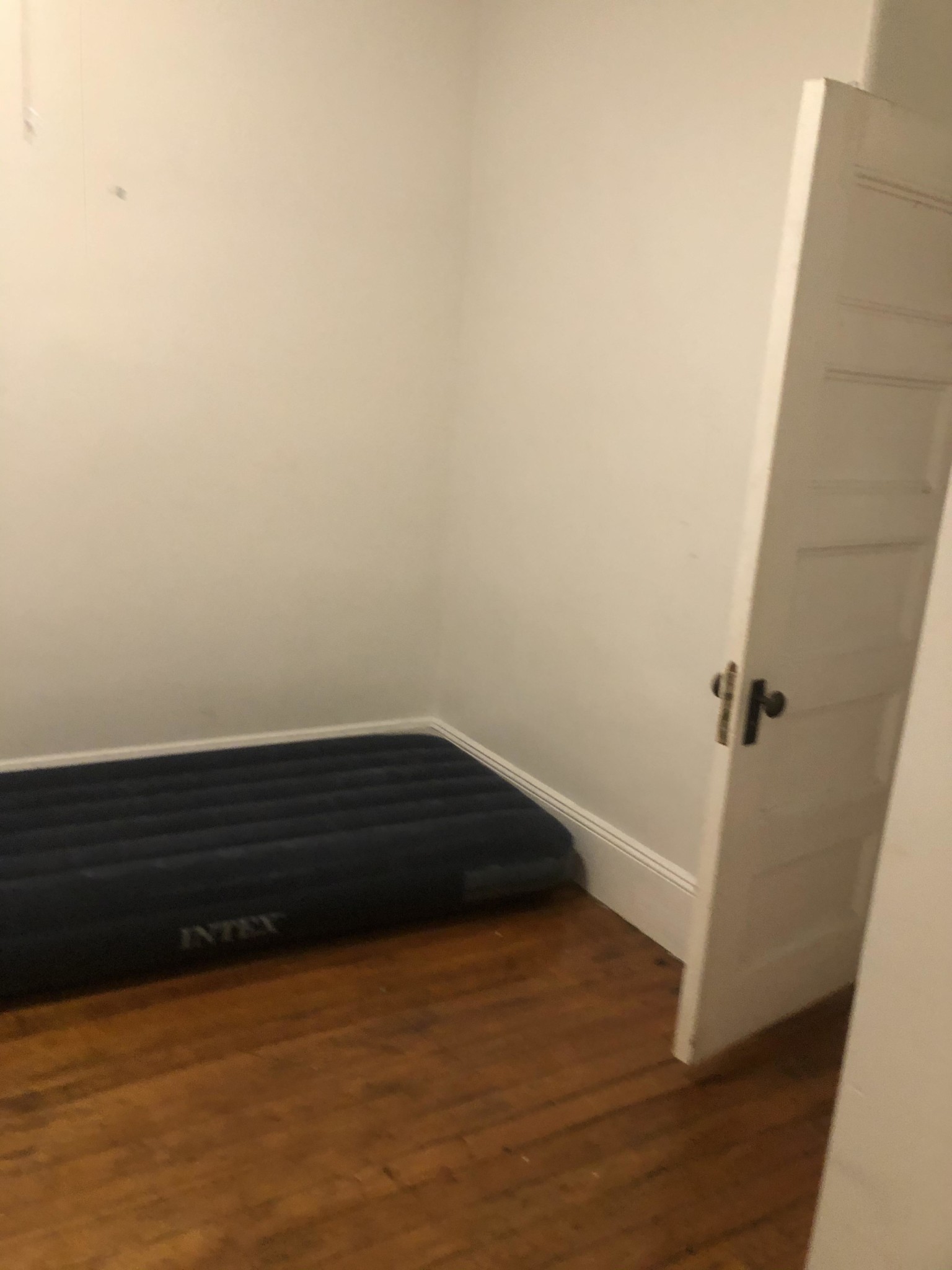 1 bed, 1 bath apartment for rent at 31 Thacher St Unit 5L, North End — photo 2 of 4