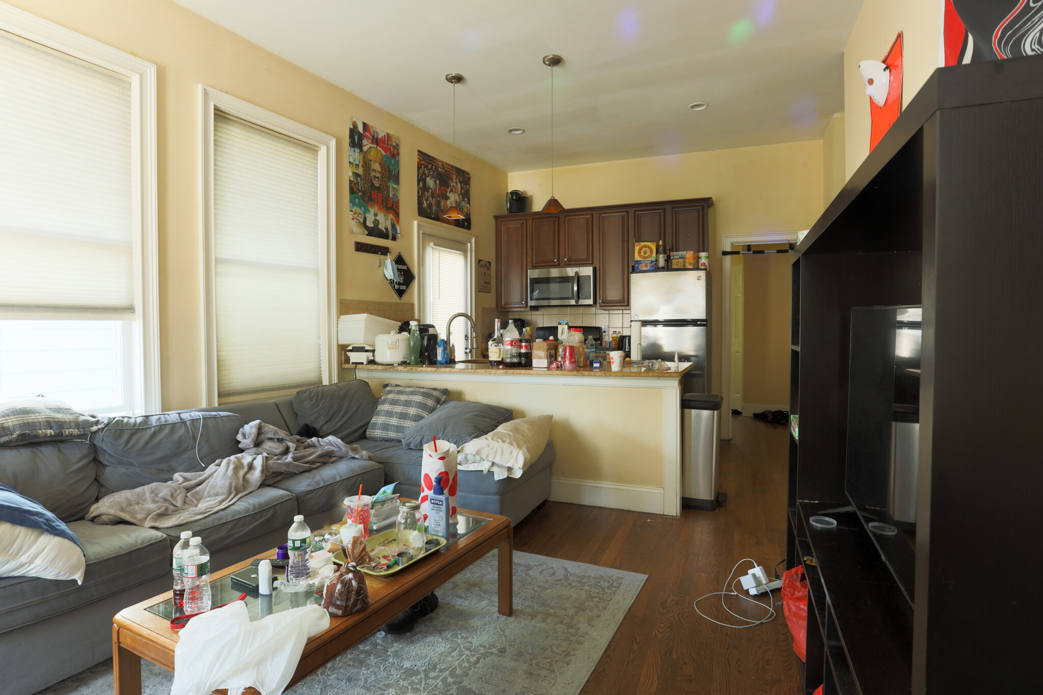 5 bed, 2 bath apartment for rent at 26 Saint Albans Rd Unit 1, Mission Hill — photo 1 of 30