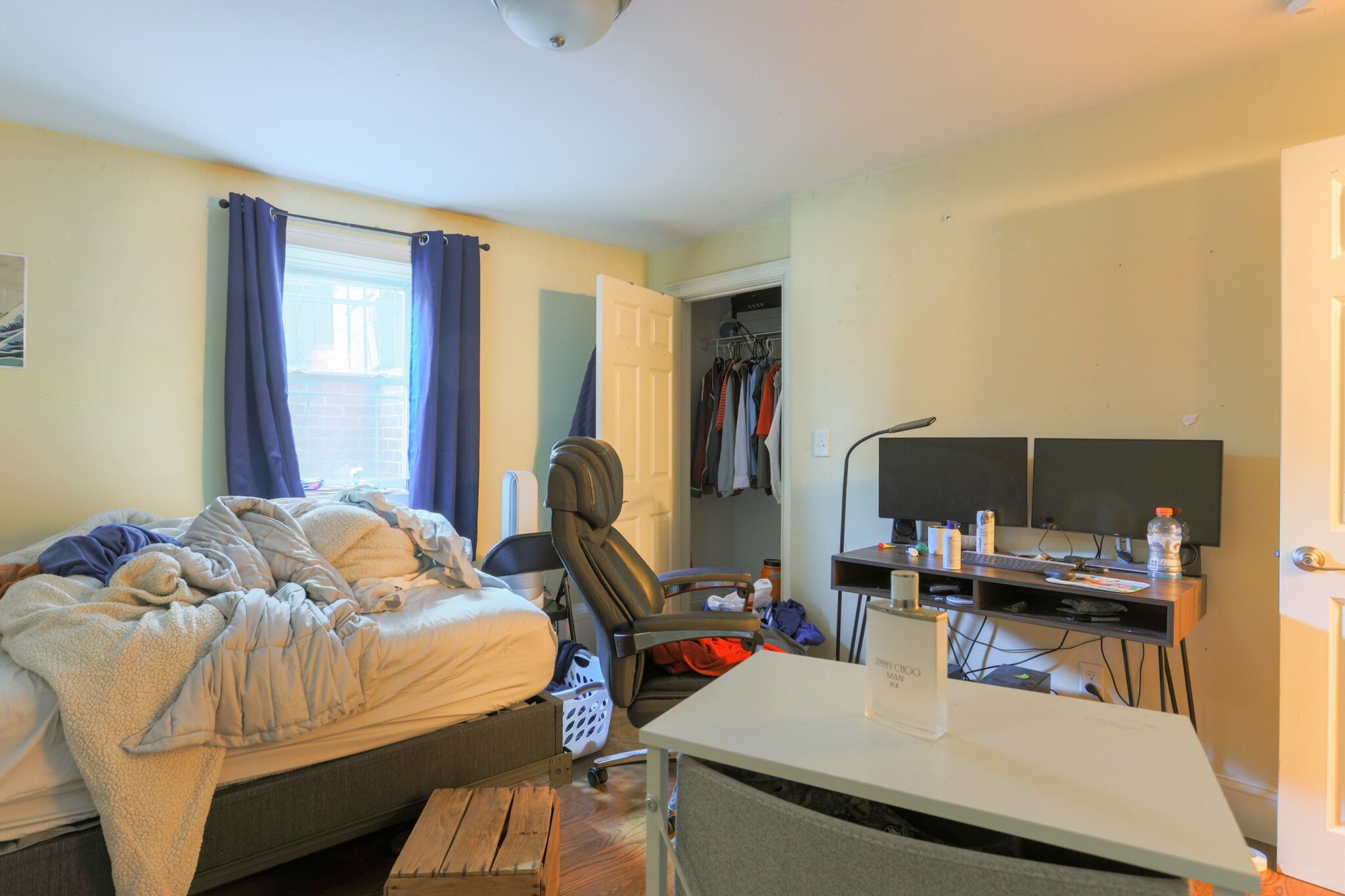 5 bed, 2 bath apartment for rent at 26 Saint Albans Rd Unit 1, Mission Hill — photo 11 of 30