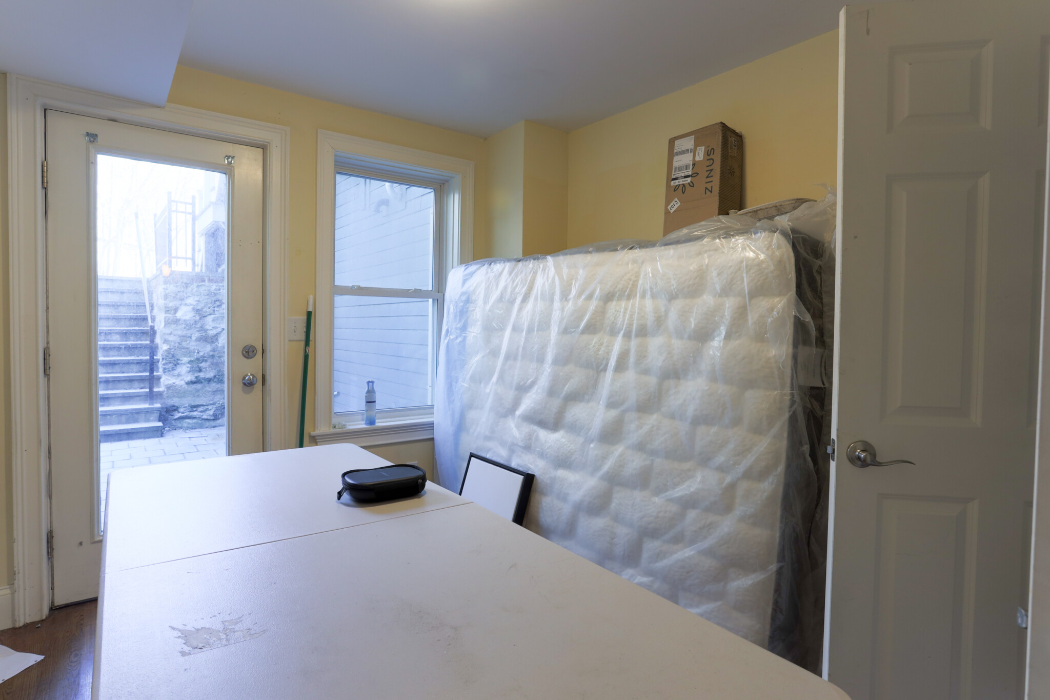 5 bed, 2 bath apartment for rent at 26 Saint Albans Rd Unit 1, Mission Hill — photo 16 of 30