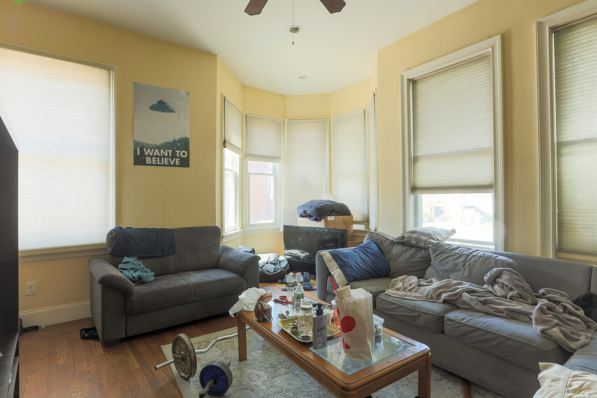5 bed, 2 bath apartment for rent at 26 Saint Albans Rd Unit 1, Mission Hill — photo 2 of 30