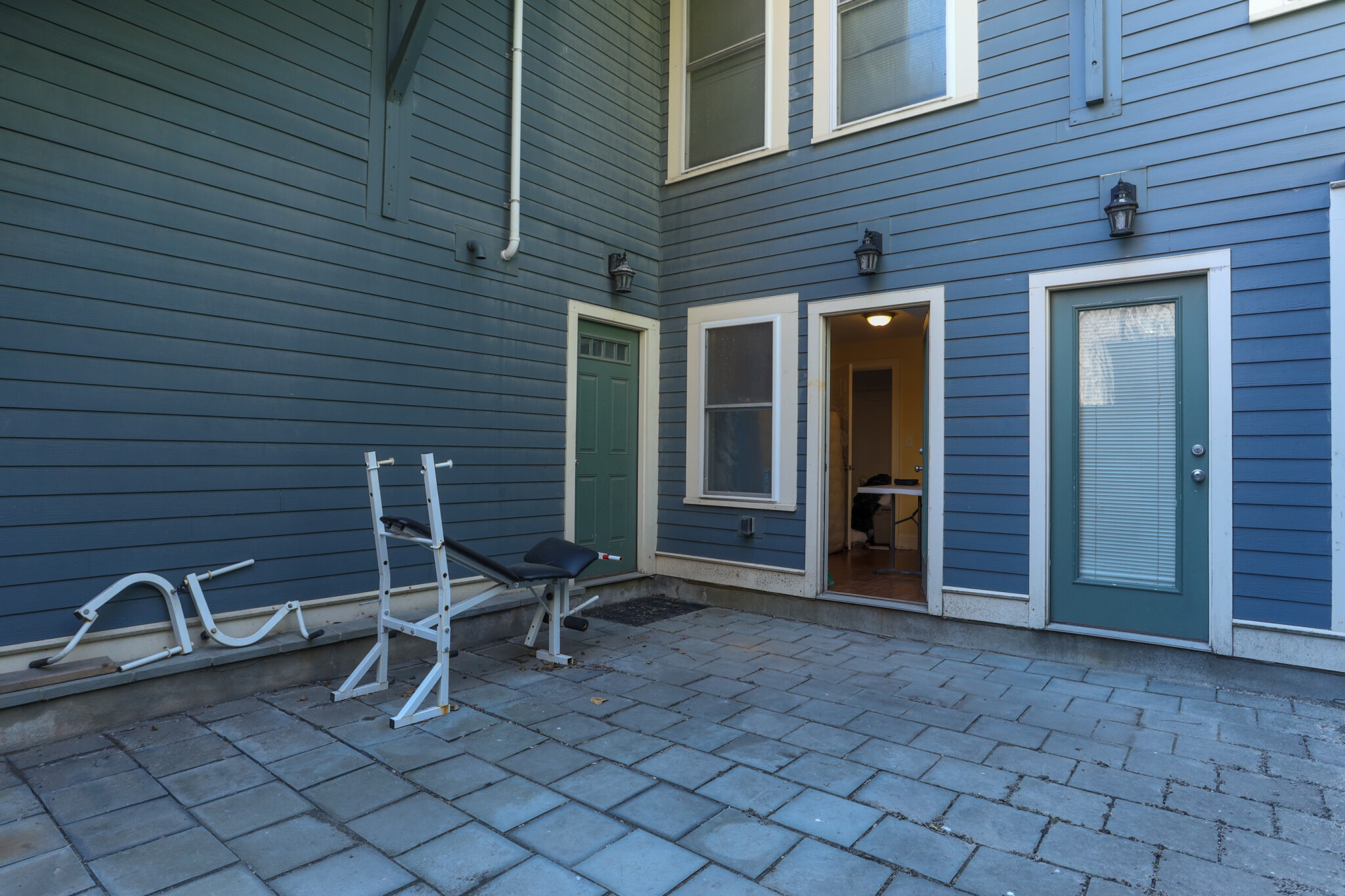 5 bed, 2 bath apartment for rent at 26 Saint Albans Rd Unit 1, Mission Hill — photo 19 of 30
