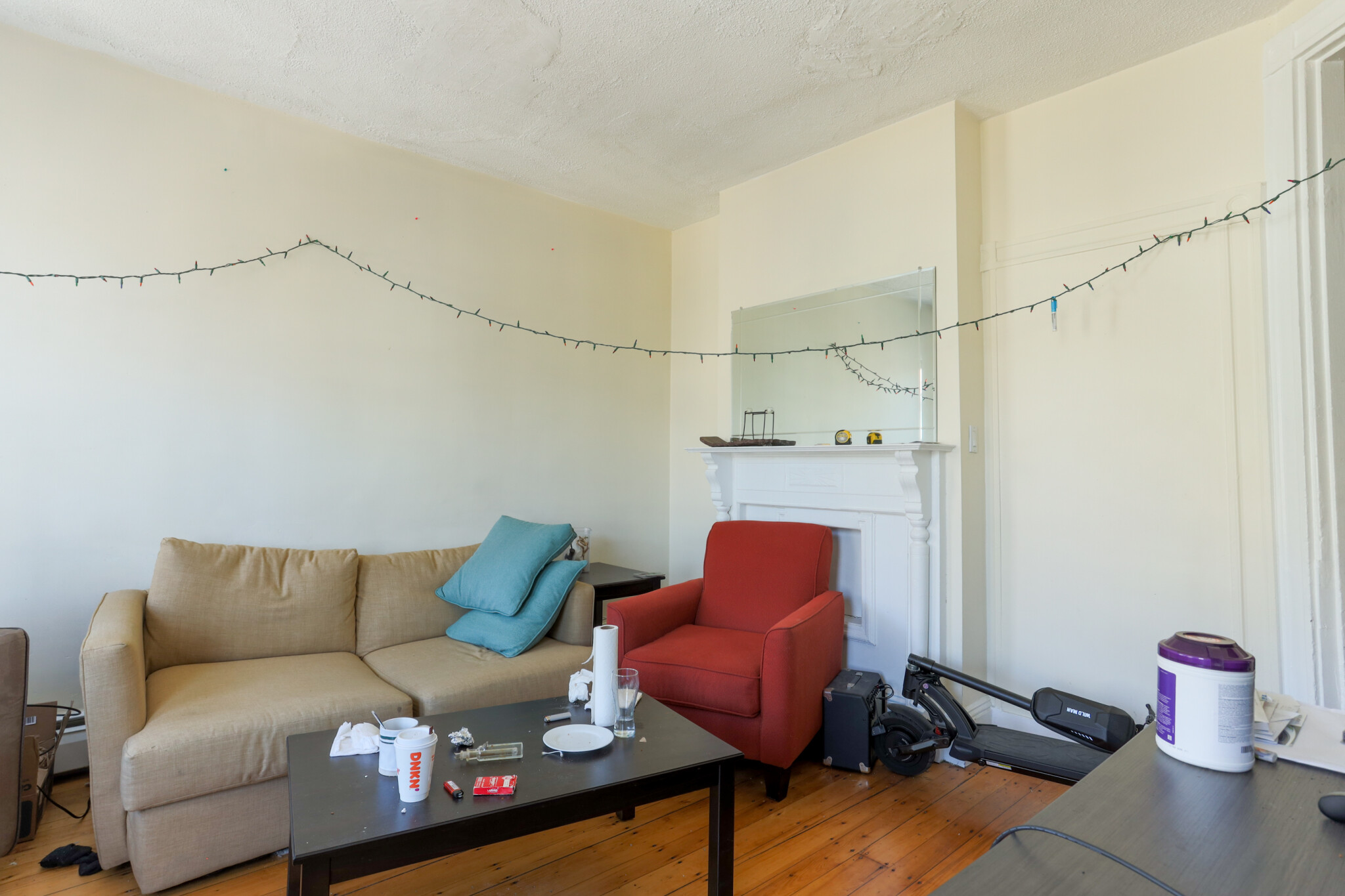 4 bed, 1 bath apartment for rent at 55 Calumet St Unit 2, Mission Hill — photo 4 of 24