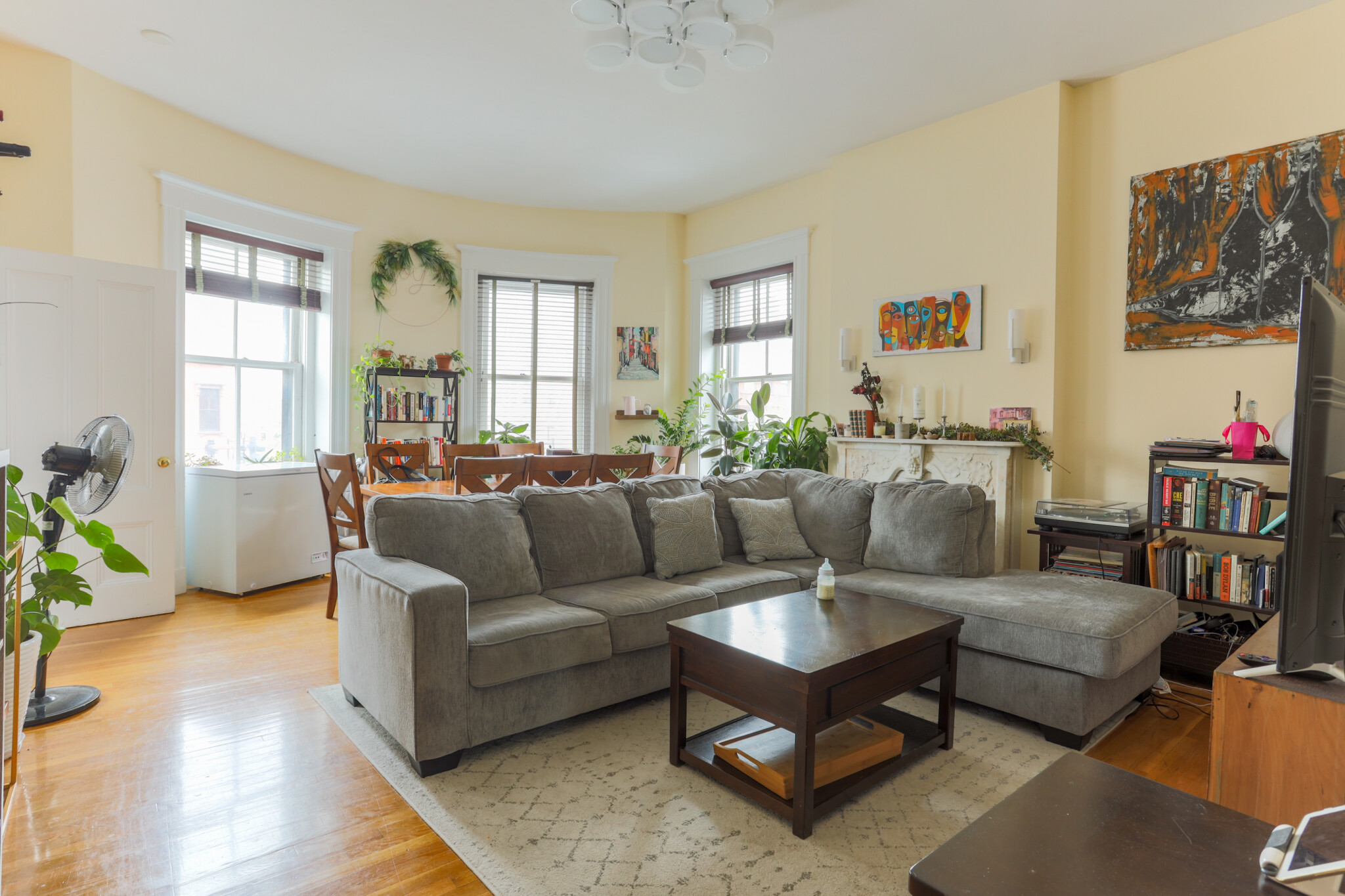 600 Massachusetts Ave, South End