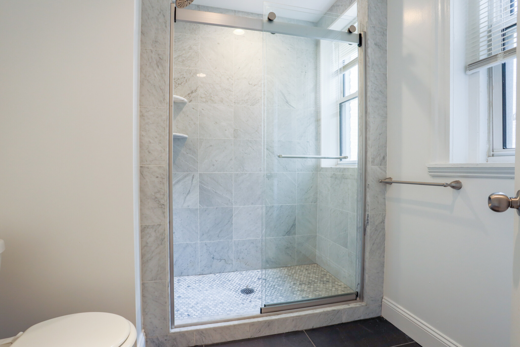 55 Queensberry St, Fenway