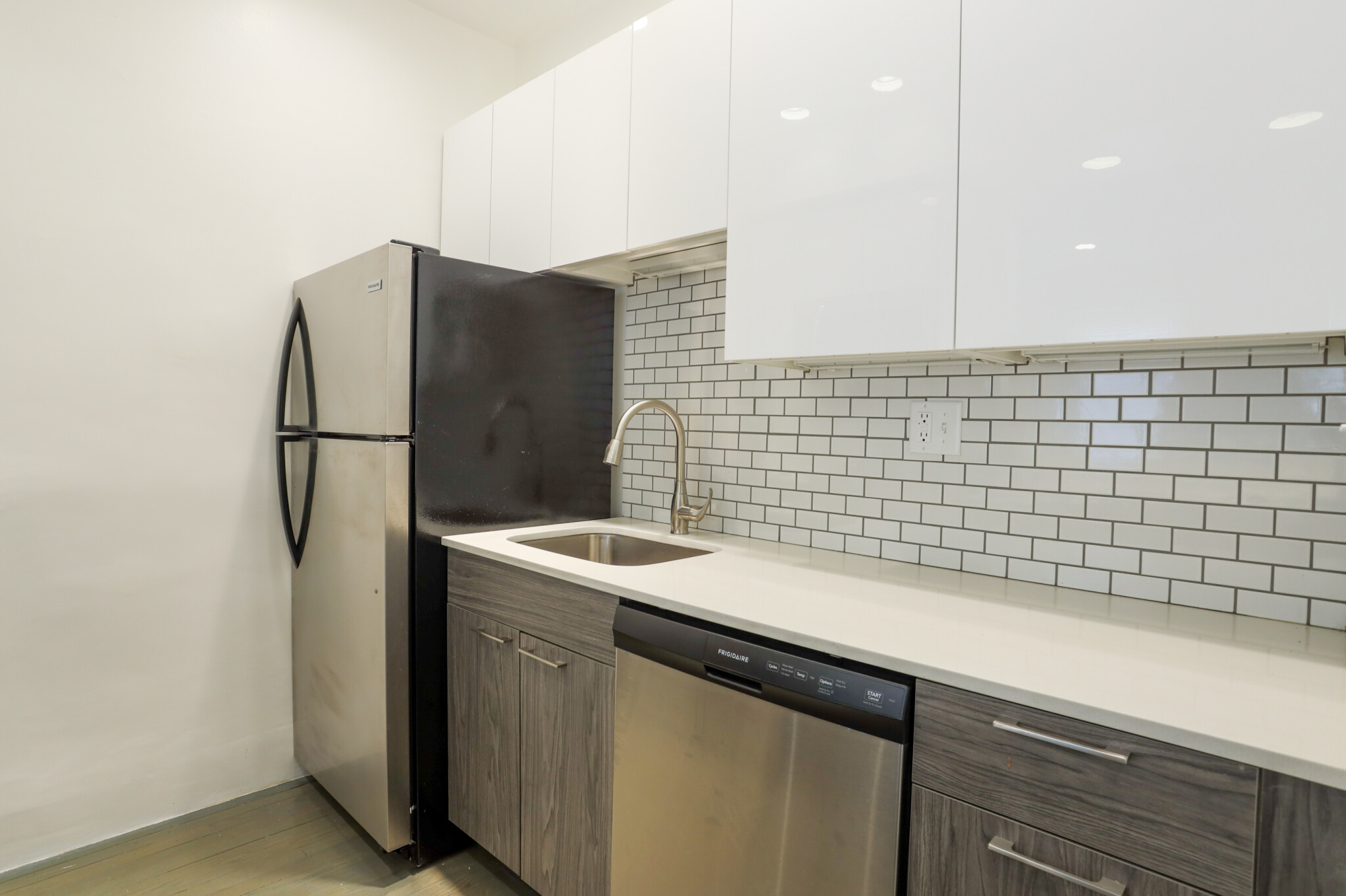 55 Queensberry St, Fenway