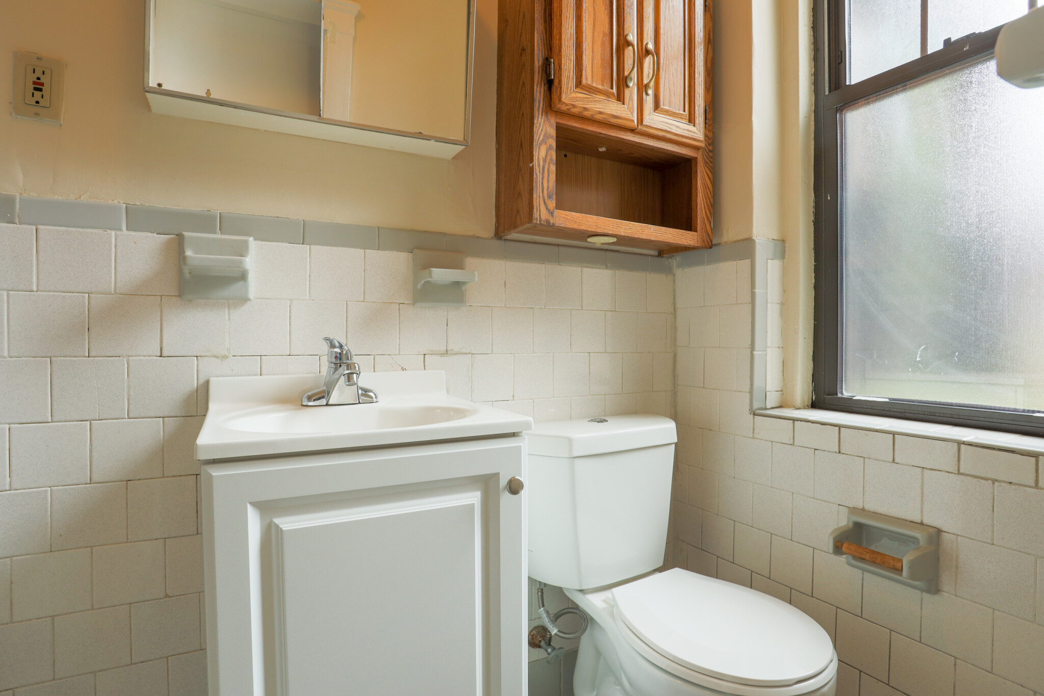 1 bed, 1 bath apartment for rent at 58 Queensberry St Unit 9, Fenway — photo 6 of 7