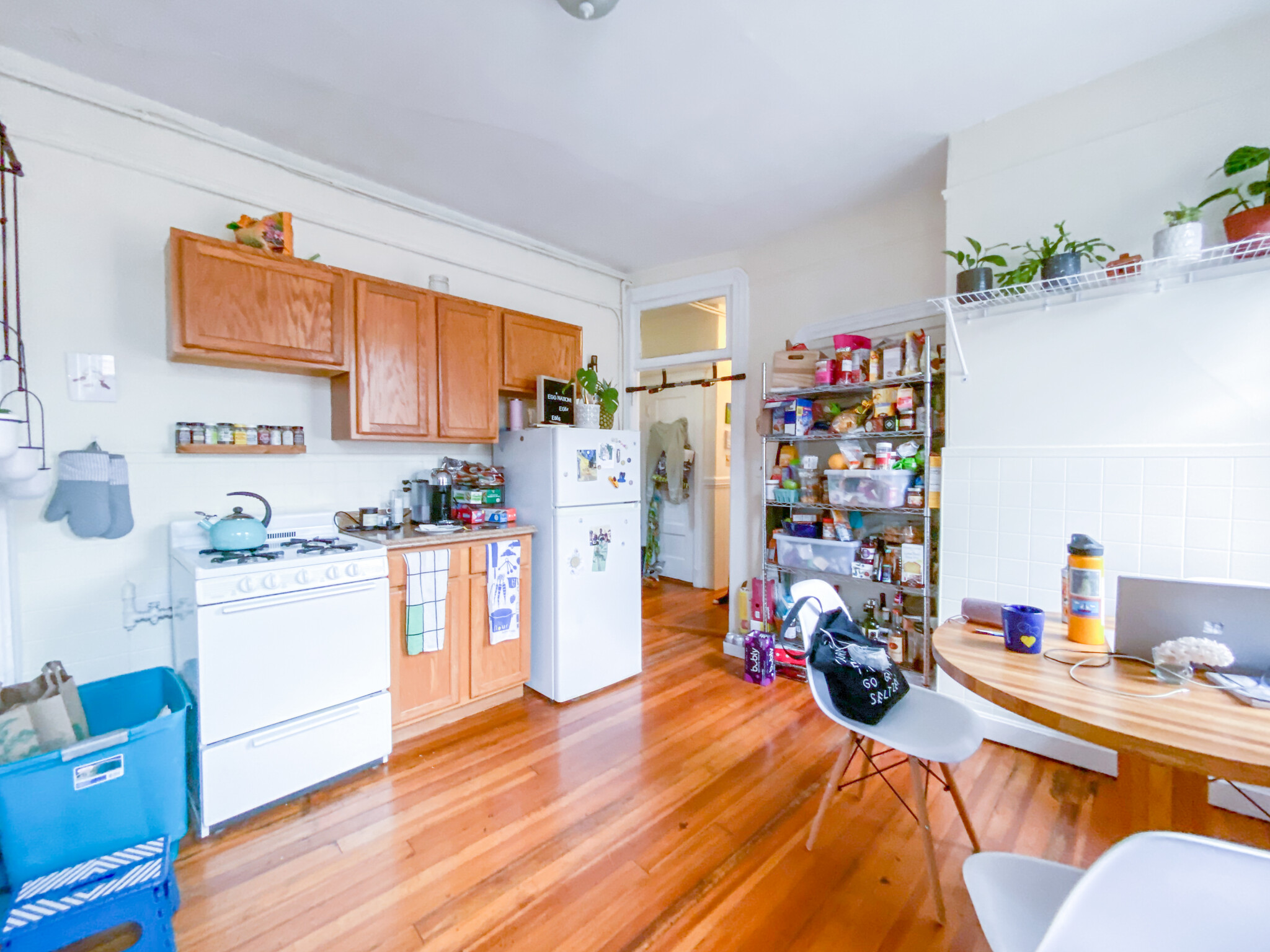 2 bed, 1 bath apartment for rent at 35 Myrtle St Unit 9, Beacon Hill — photo 9 of 10