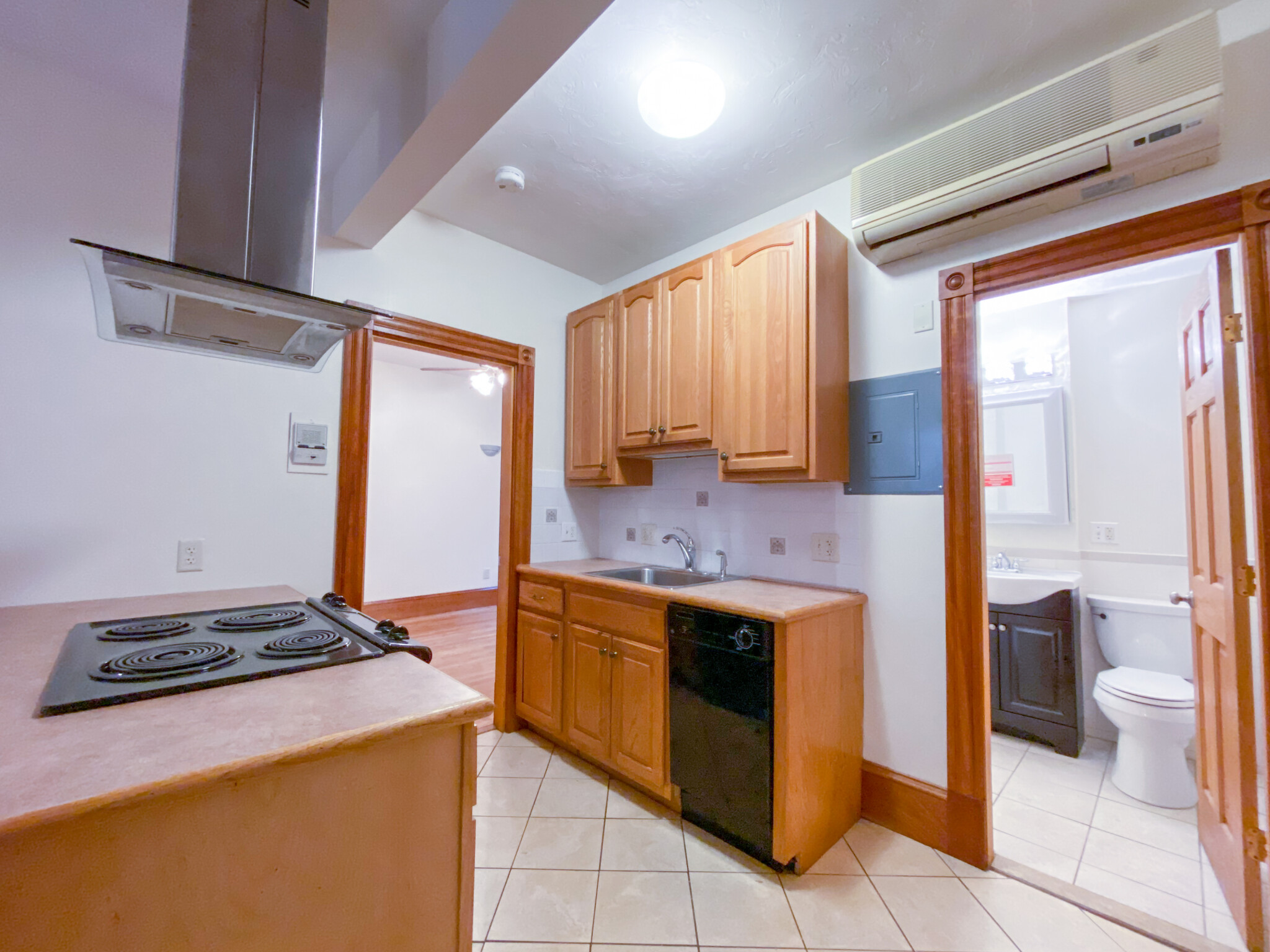 97 Myrtle St, Beacon Hill