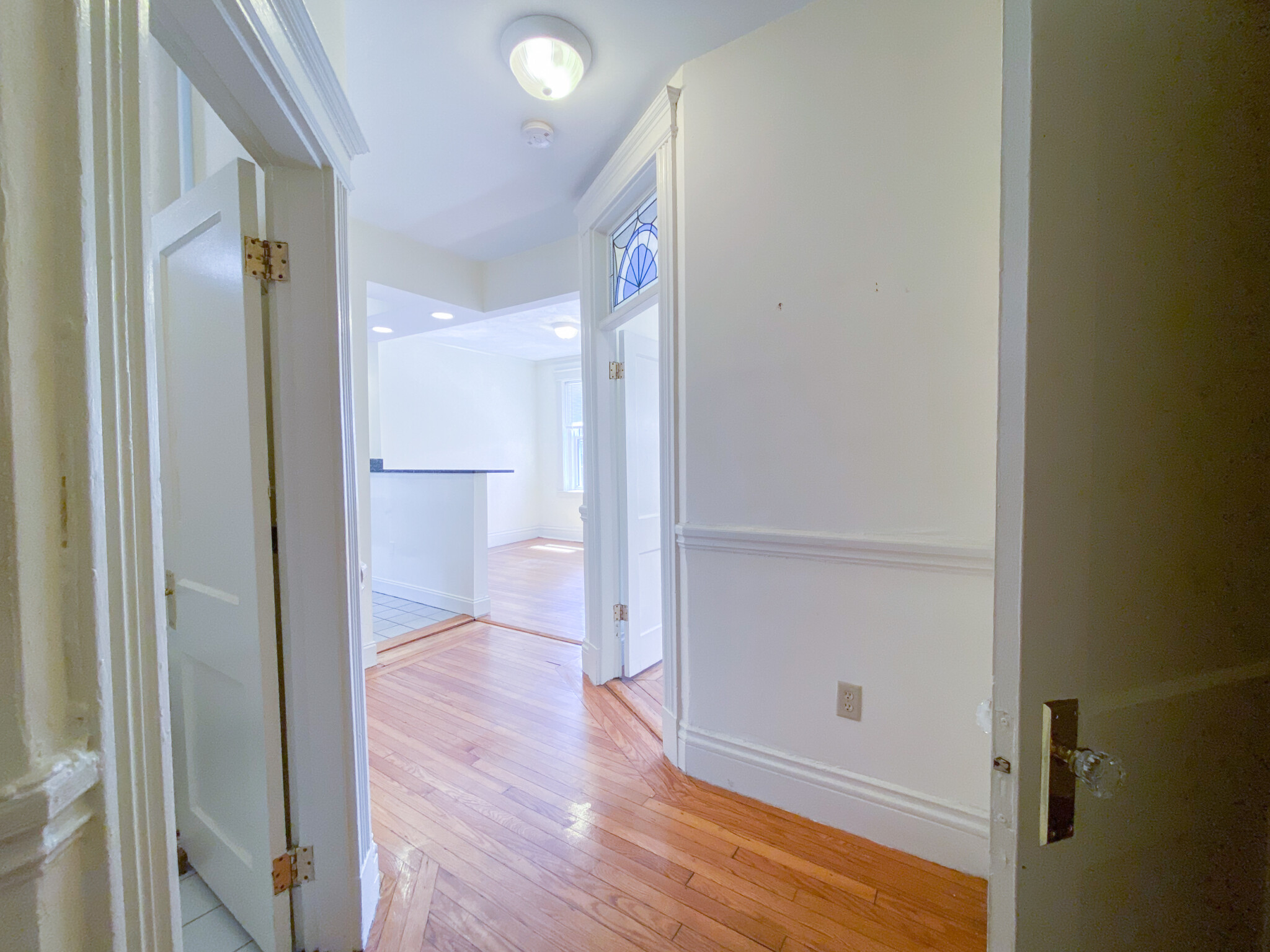 24 Queensberry St, Fenway