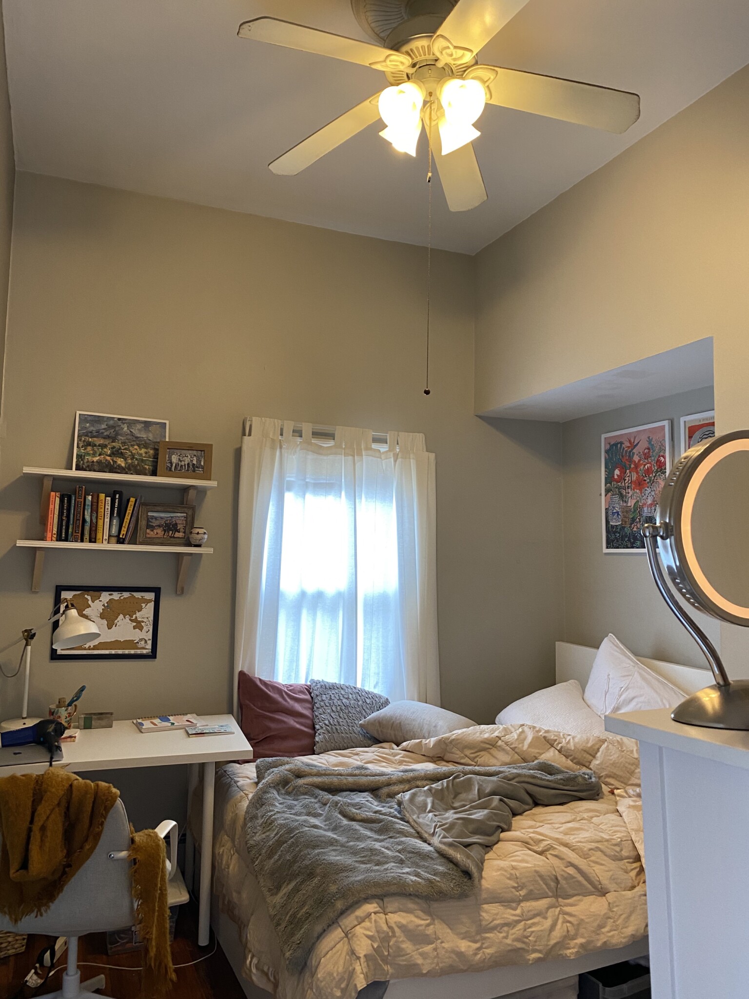 3 bed, 1 bath apartment for rent at 97 Moore St, Cambridge — photo 9 of 14