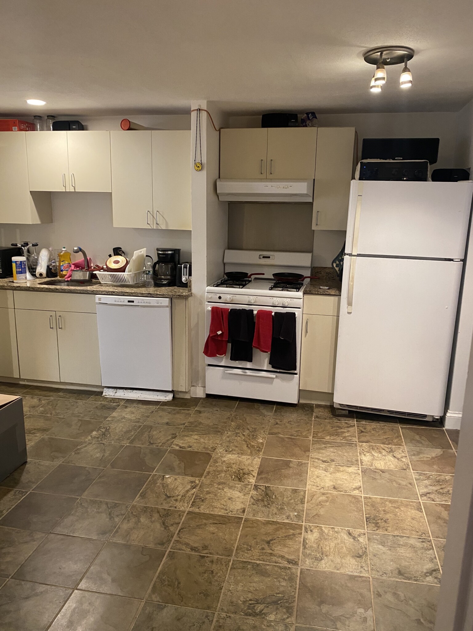 2 bed, 2 bath apartment for rent at 204 3rd St, Kendall Square — photo 14 of 45