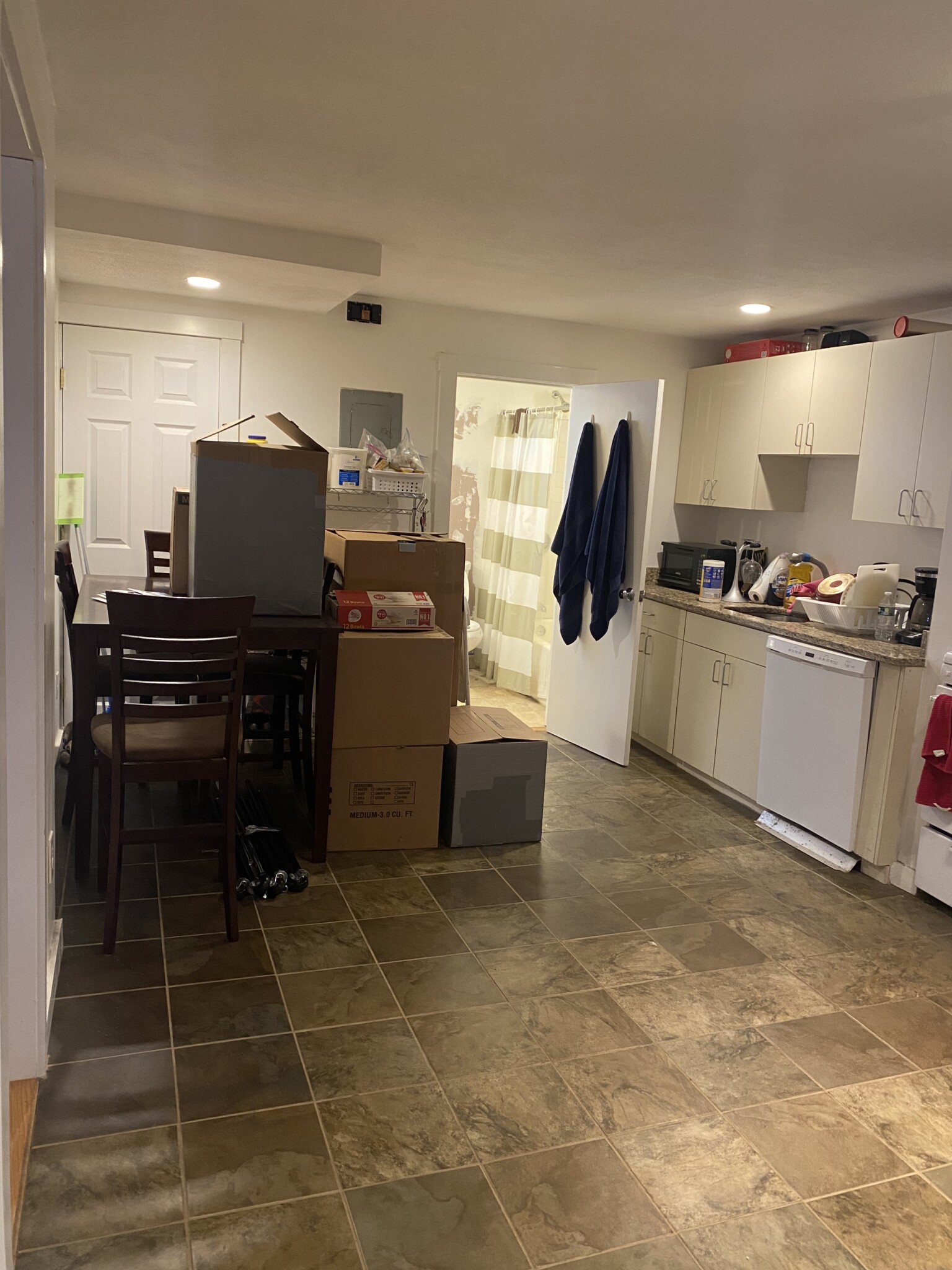 2 bed, 2 bath apartment for rent at 204 3rd St, Kendall Square — photo 13 of 45