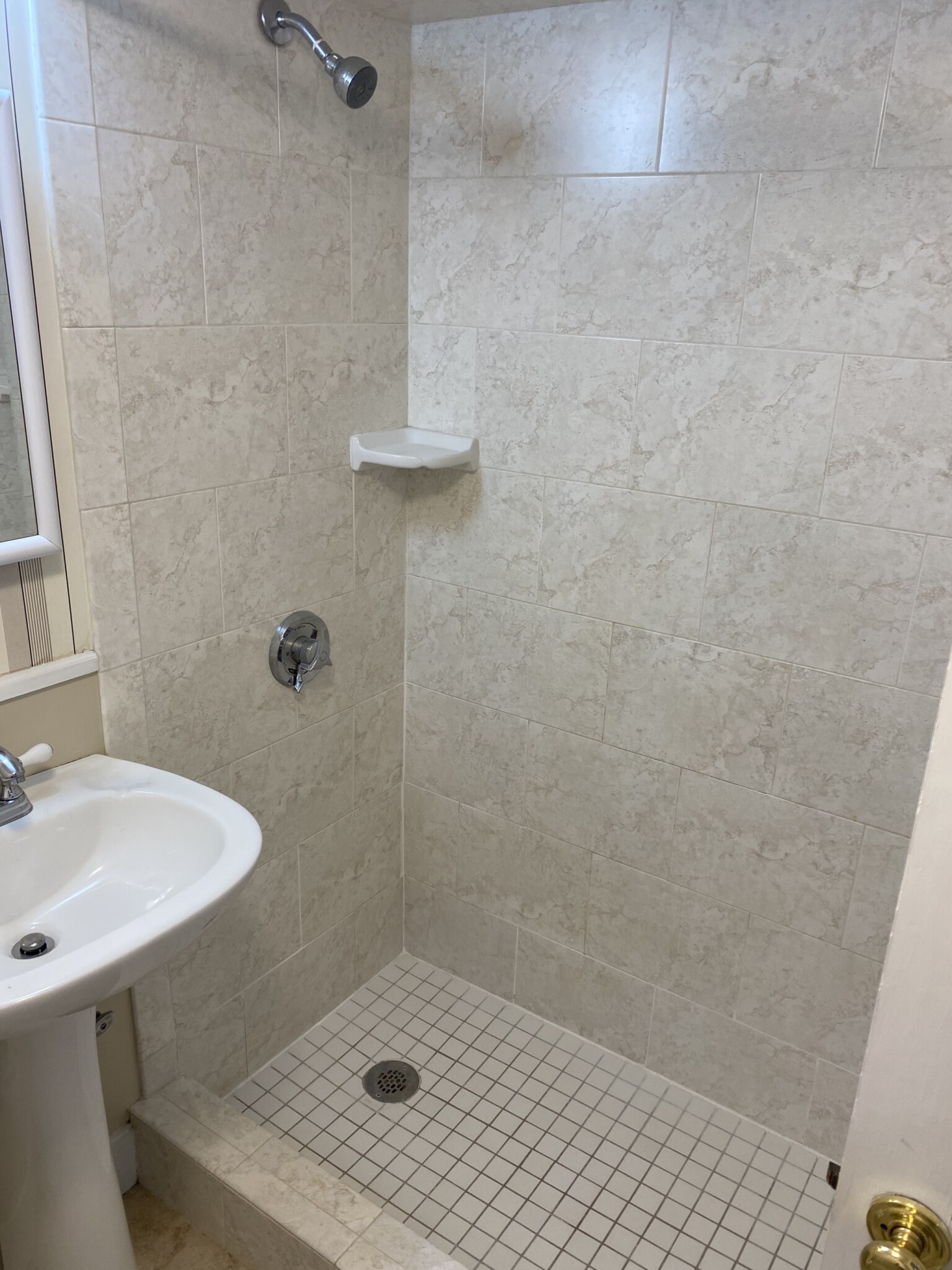 1 bed, 1 bath apartment for rent at 75 Charles St Unit 3, Beacon Hill — photo 12 of 15