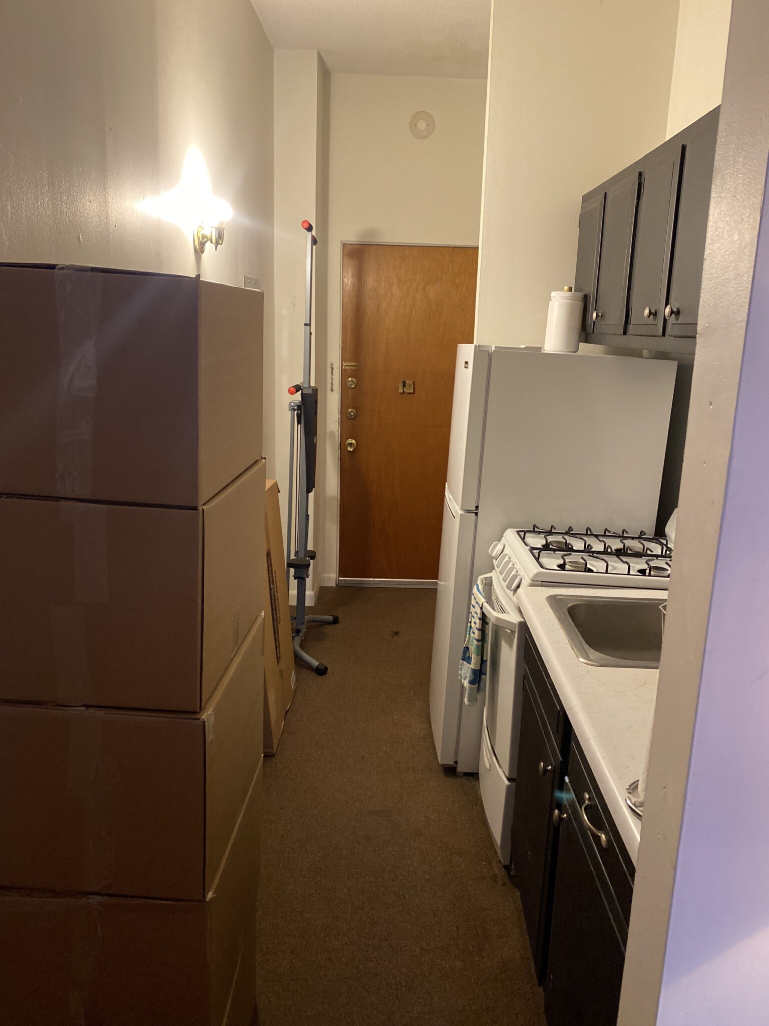 Studio bed, 1 bath apartment for rent at 173 Marlborough St Unit 21, Back Bay — photo 4 of 7