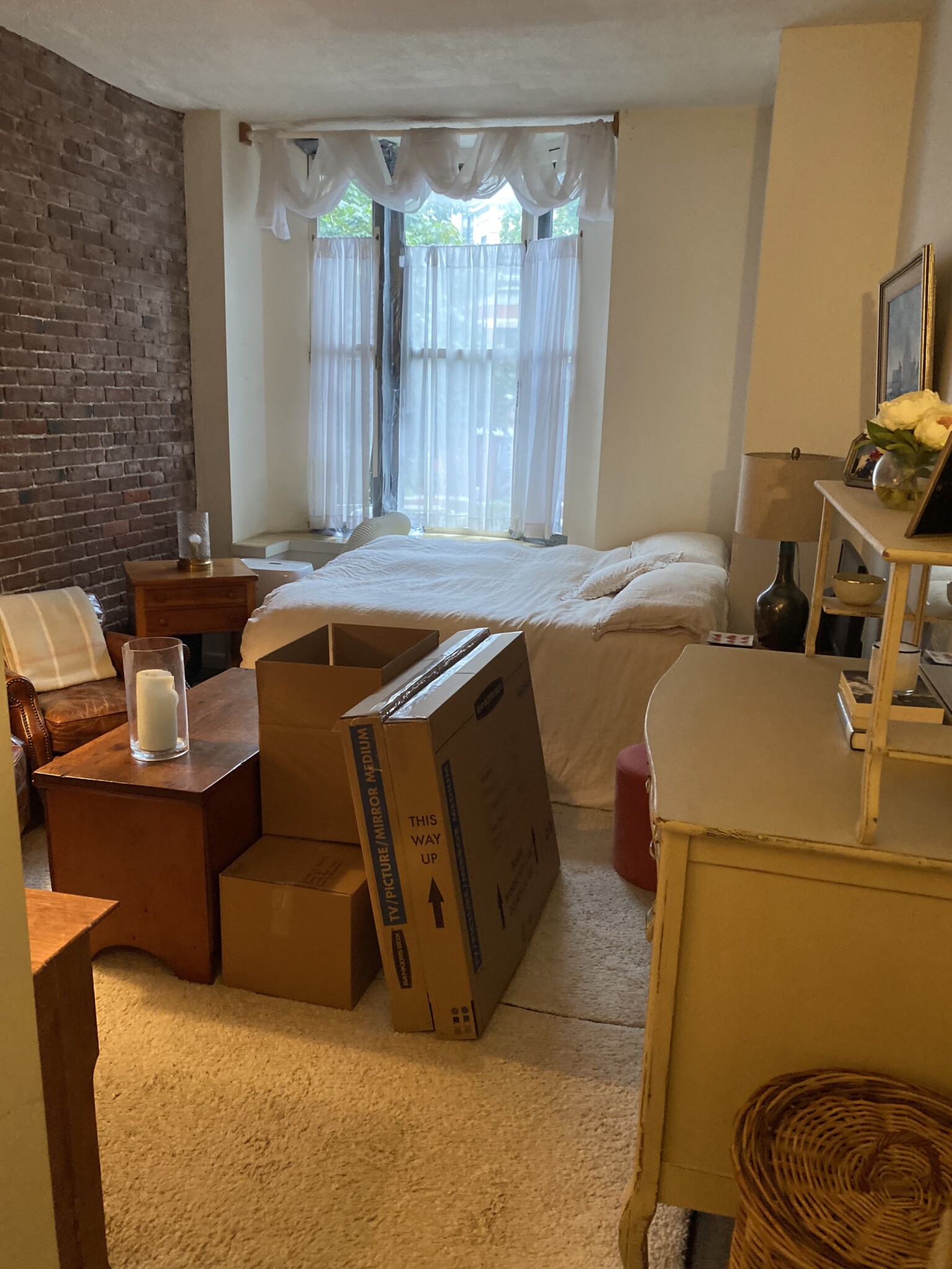 Studio bed, 1 bath apartment for rent at 173 Marlborough St Unit 21, Back Bay