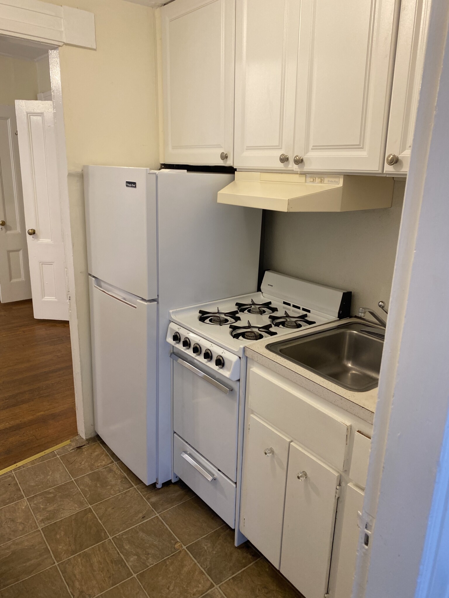 47 West Cedar St, Beacon Hill