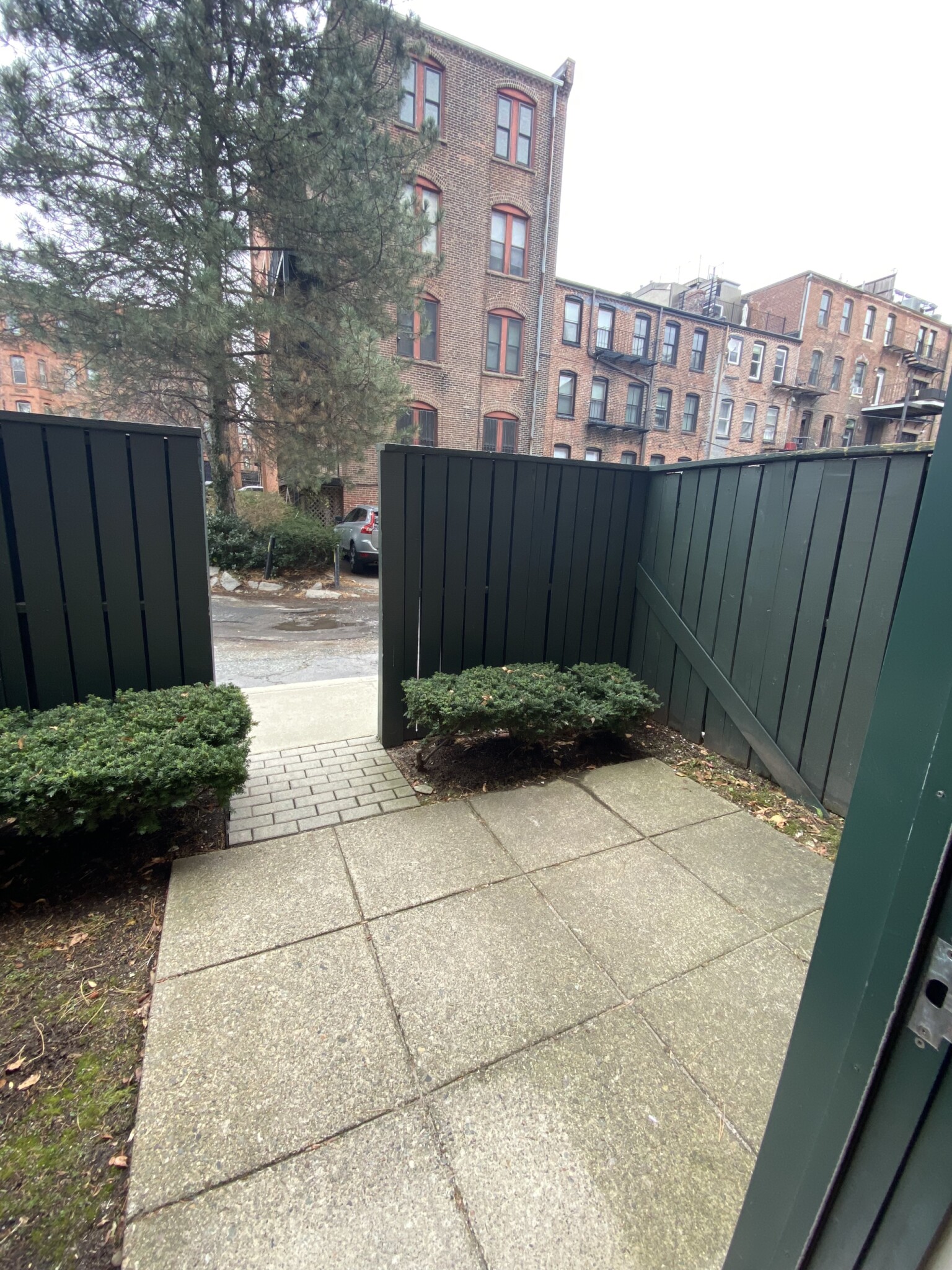 400 Massachusetts Ave, South End