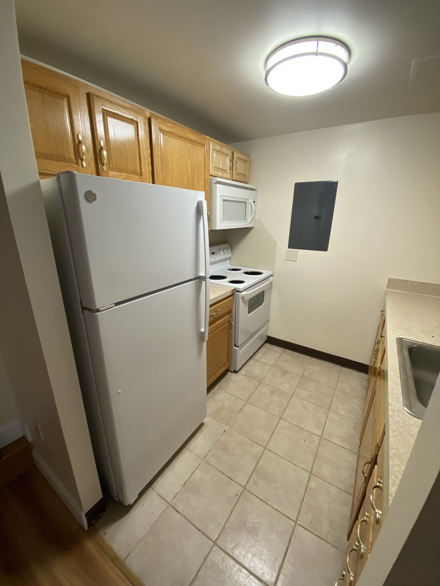 400 Massachusetts Ave, South End