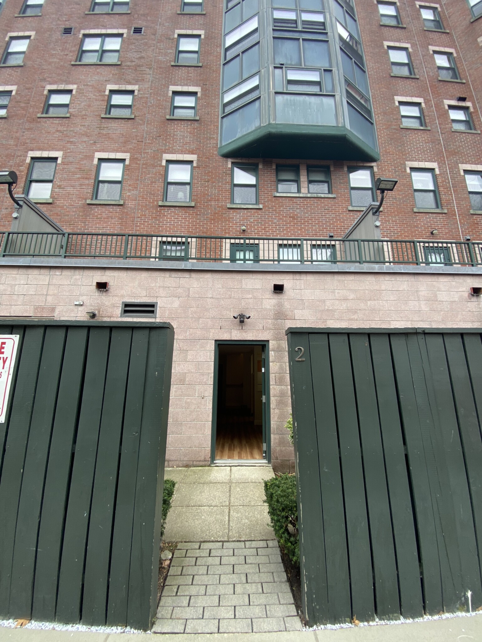 400 Massachusetts Ave, South End