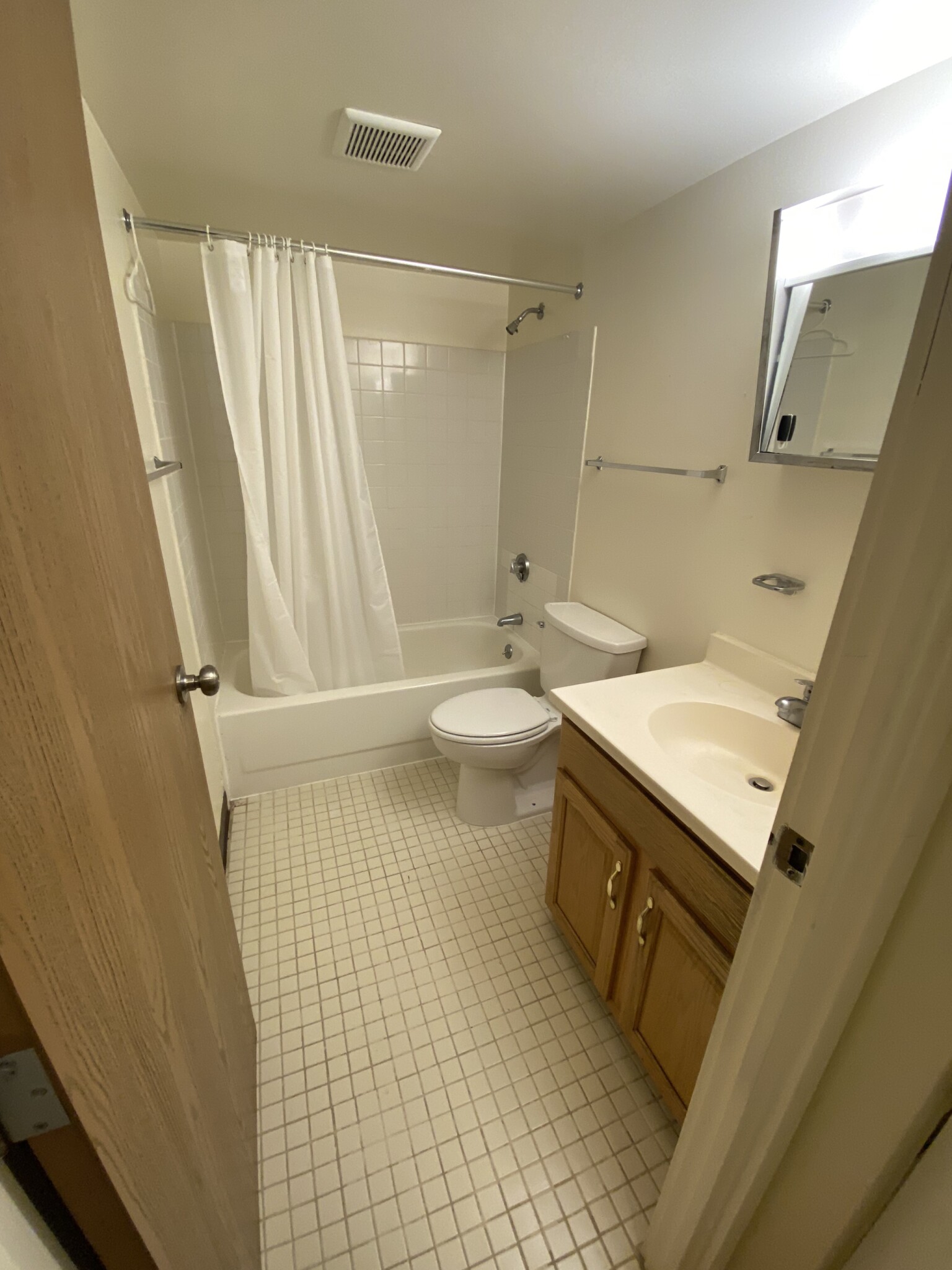 400 Massachusetts Ave, South End