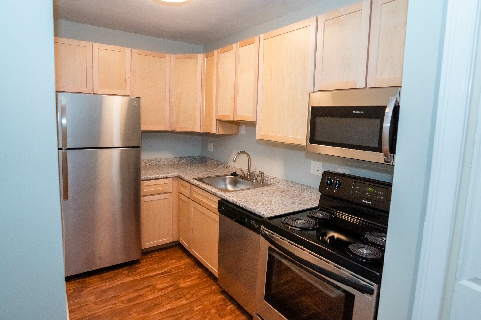 1 bed, 1 bath apartment for rent at 170 Parker Hill Ave Unit 46, Mission Hill — photo 3 of 12