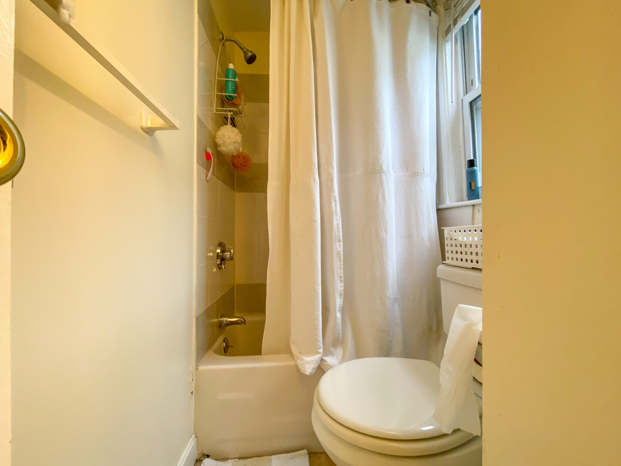 32 Irving St, Beacon Hill