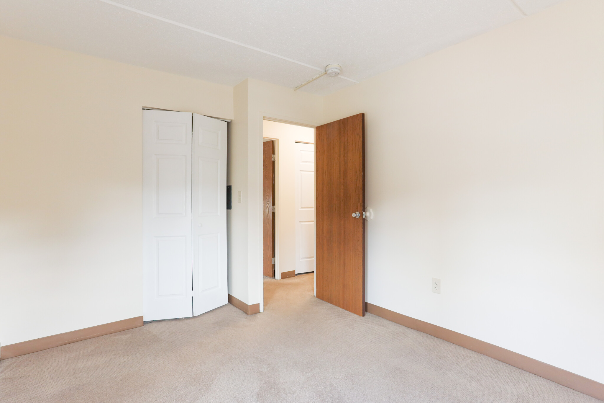 400 Massachusetts Ave, South End