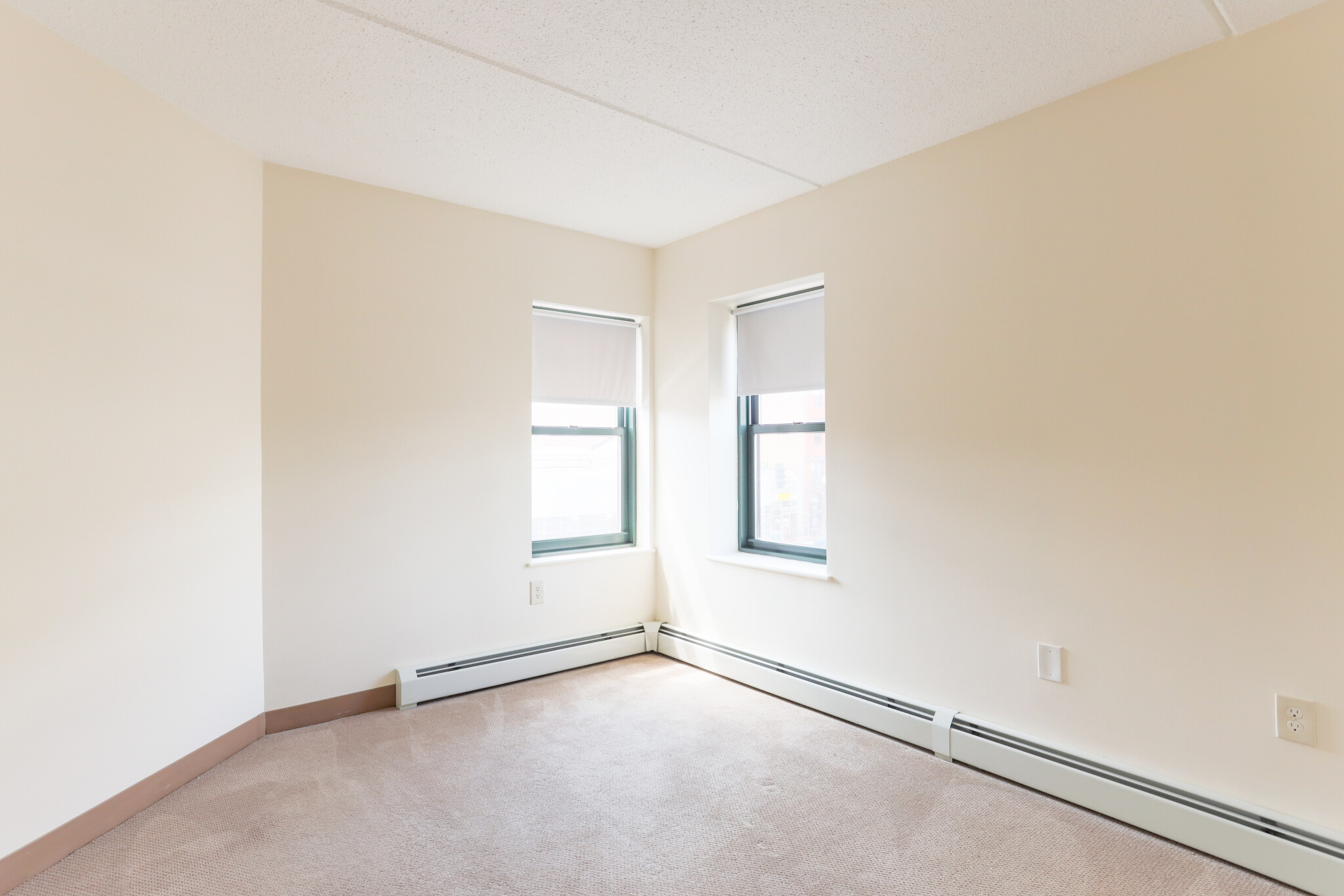 400 Massachusetts Ave, South End