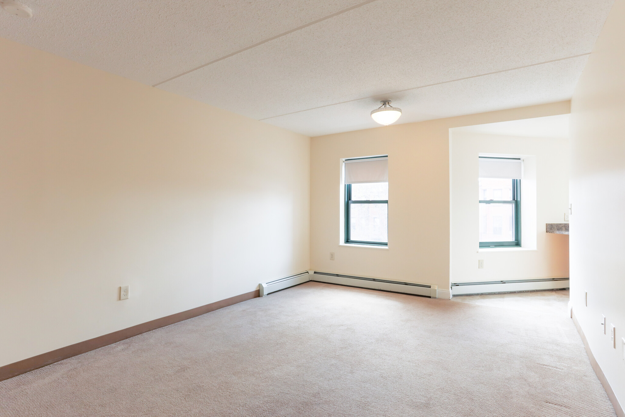 400 Massachusetts Ave, South End