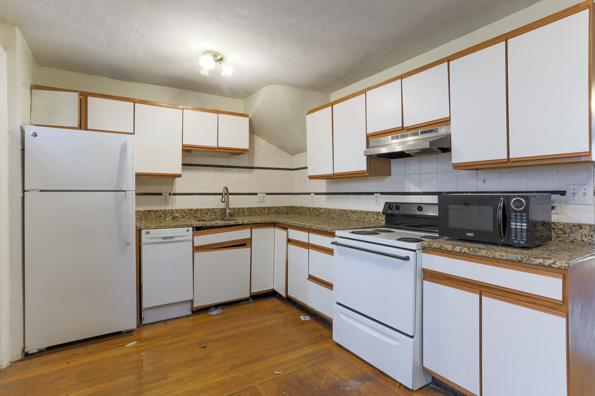 38 Bradford St, South End