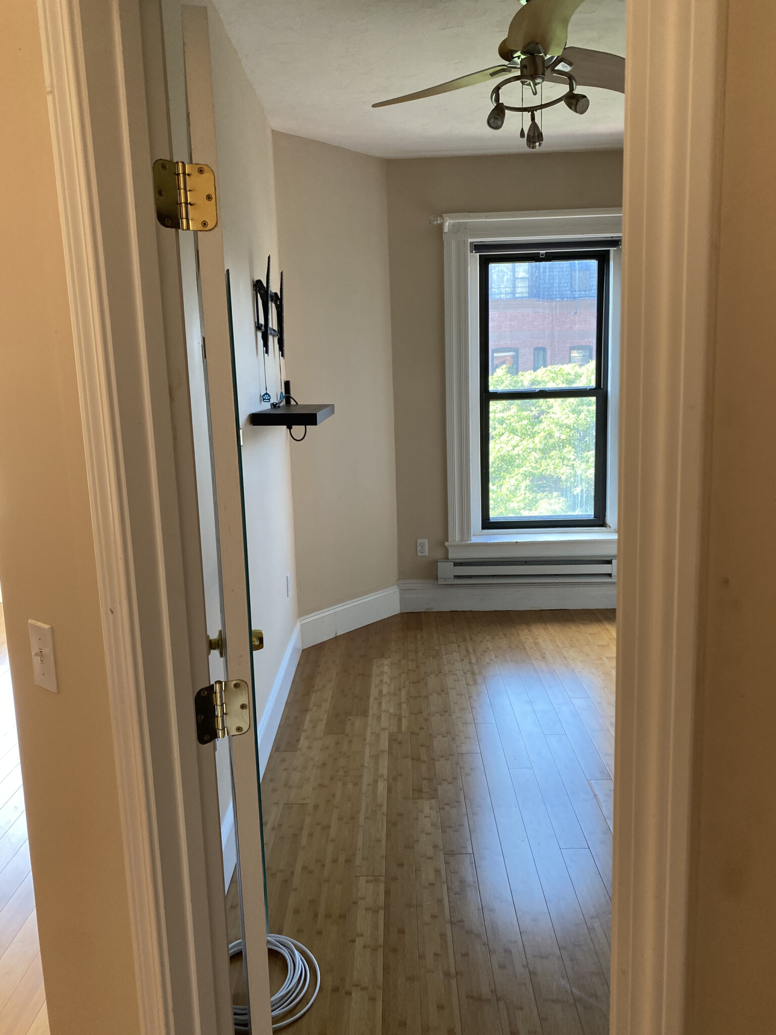 250 Newbury St, Back Bay