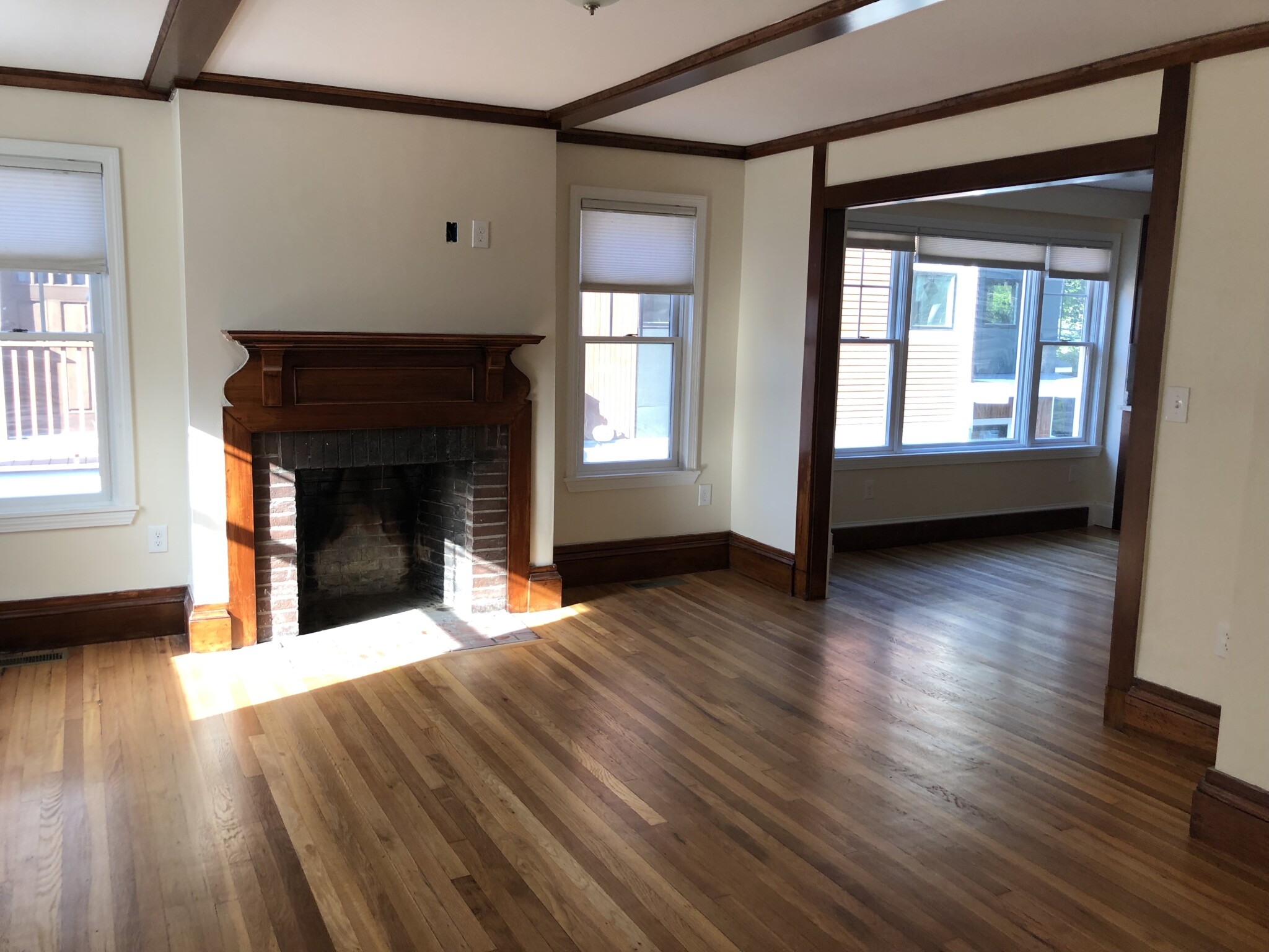 14 Netherlands Rd, Brookline Village