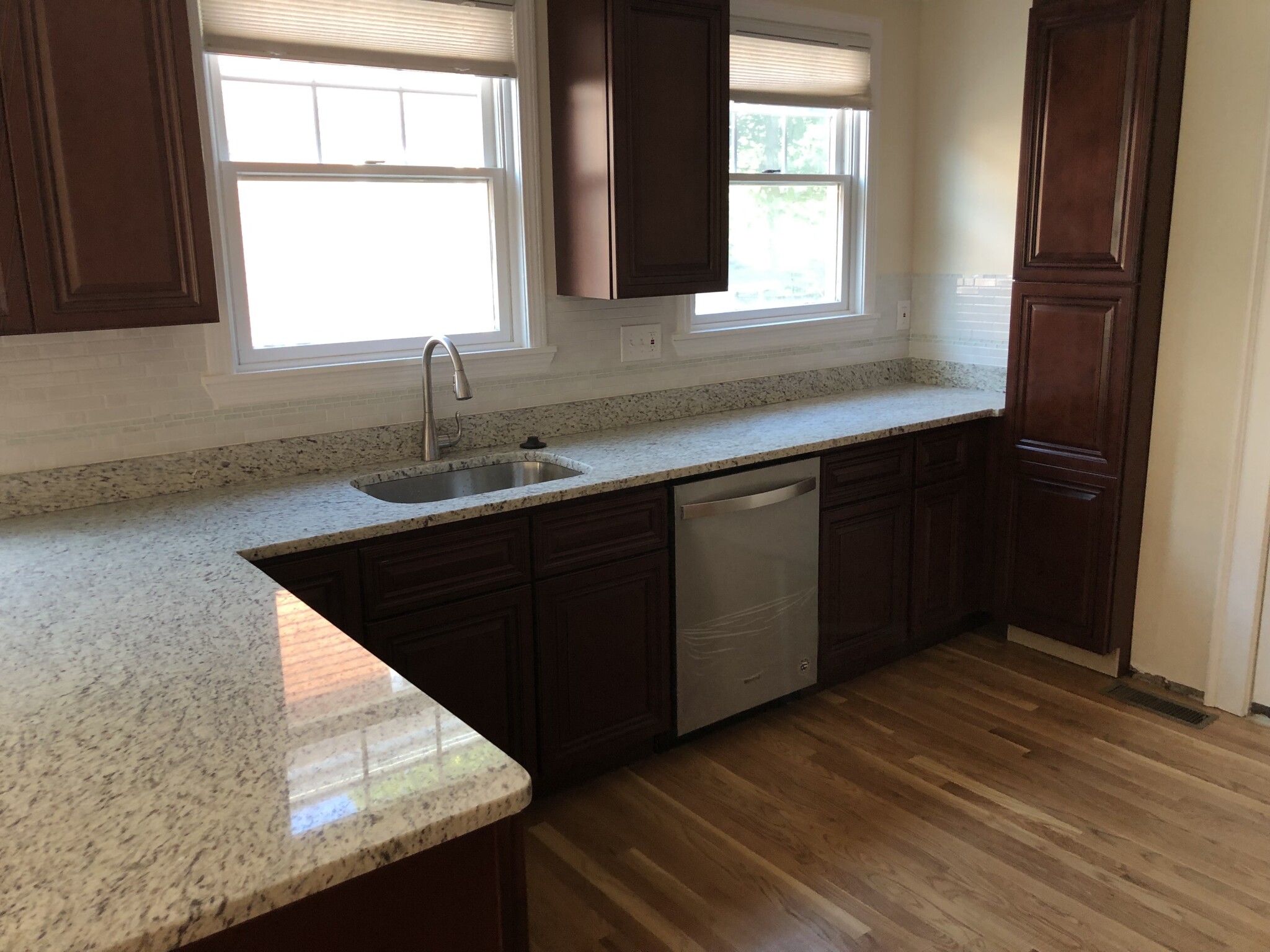 14 Netherlands Rd, Brookline Village