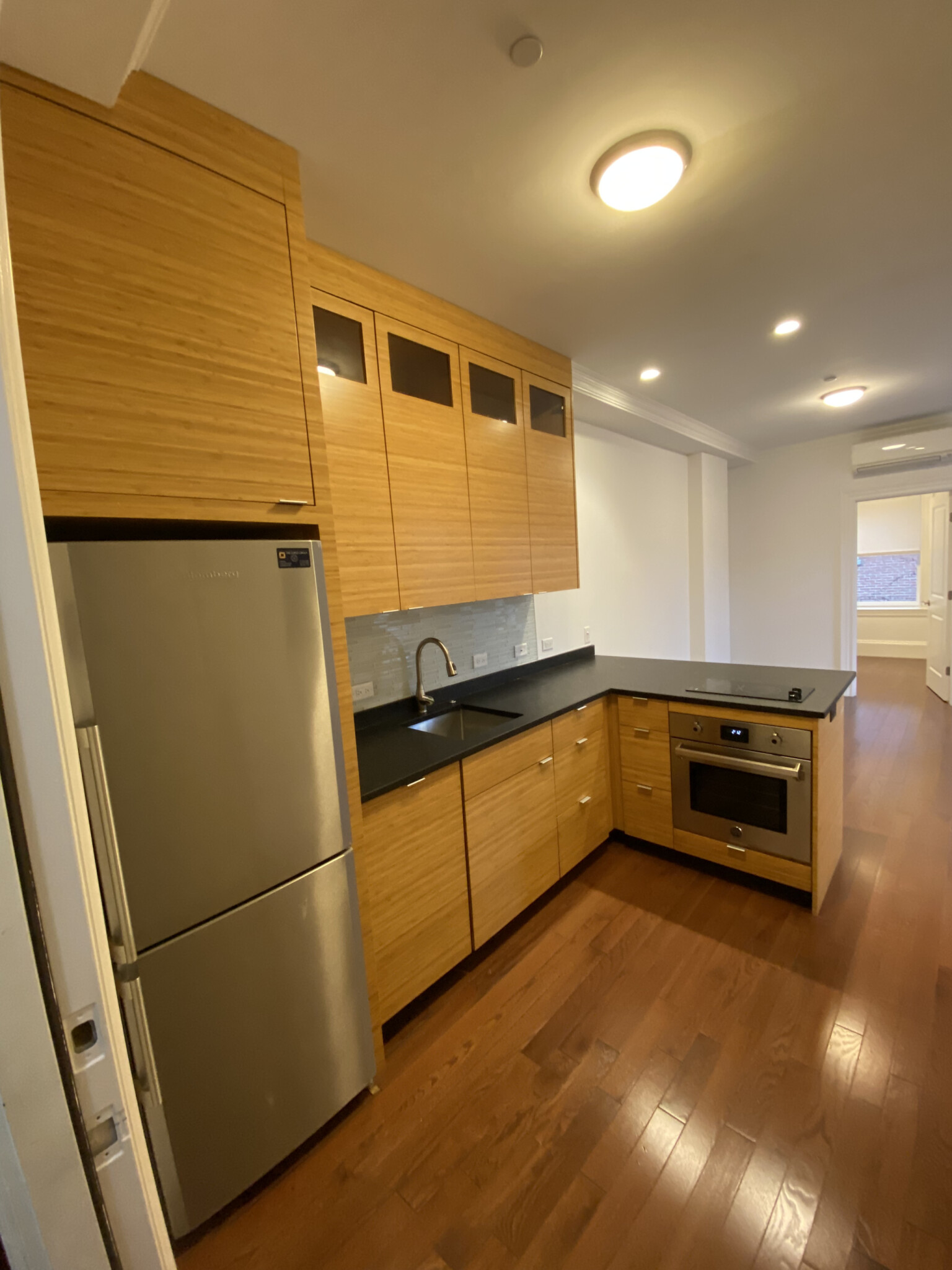 98 Myrtle St, Beacon Hill