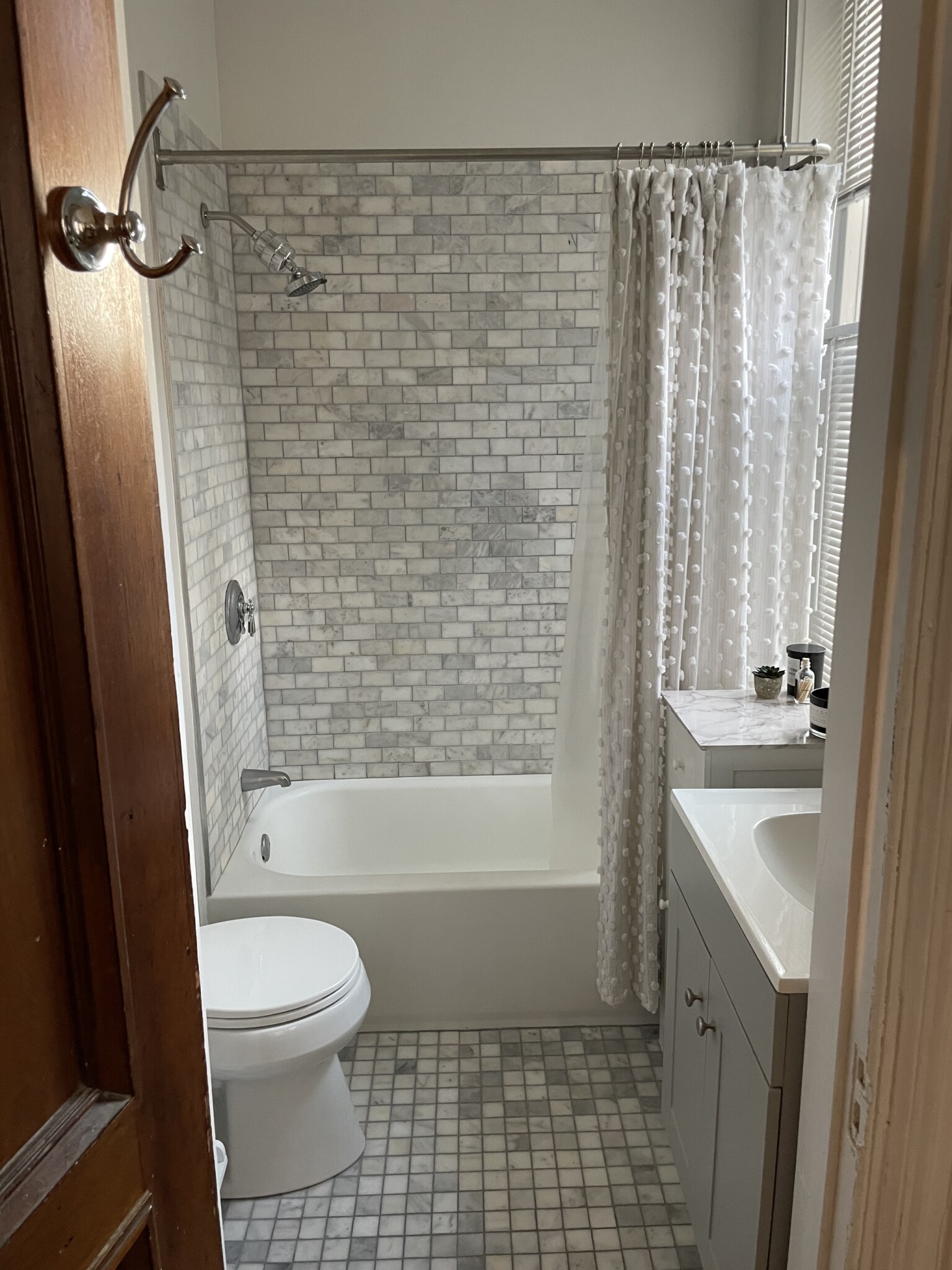 16 Hereford St, Back Bay