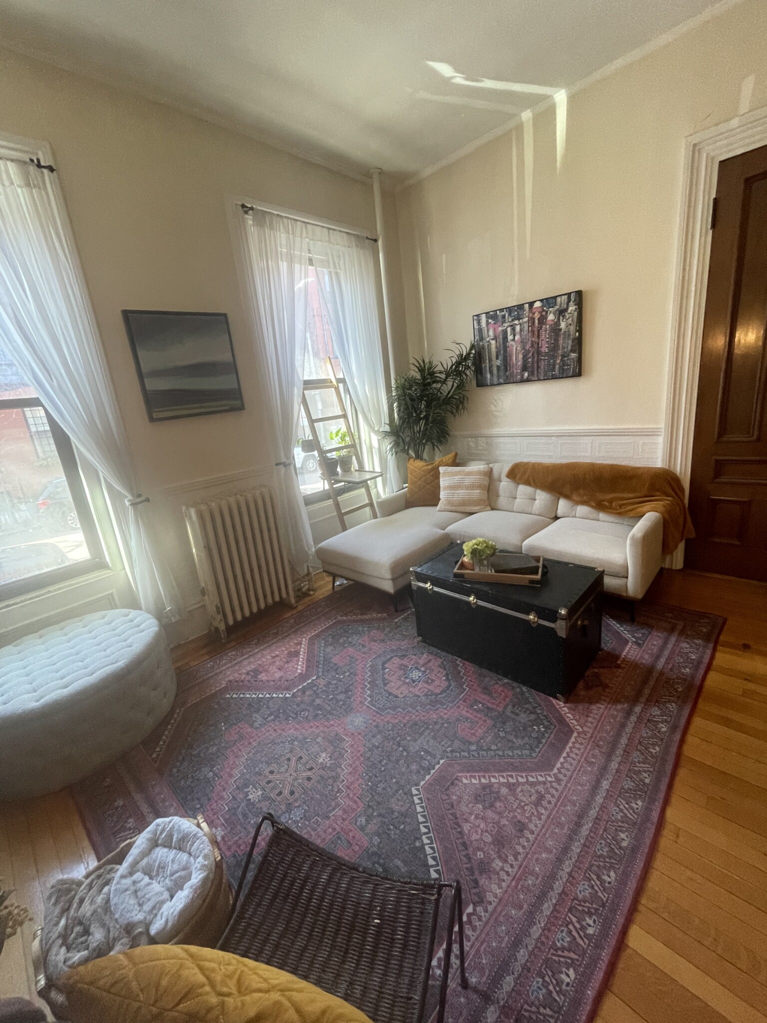 16 Hereford St, Back Bay