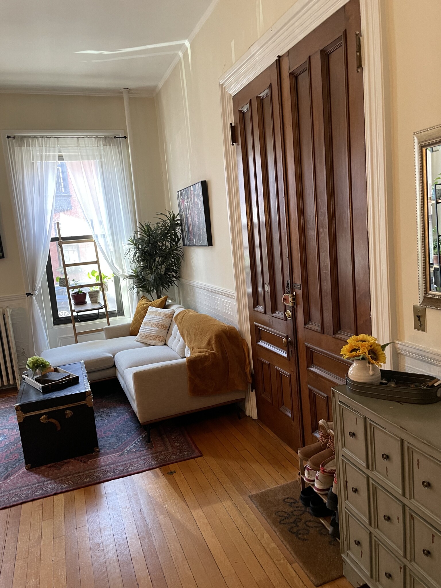 16 Hereford St, Back Bay