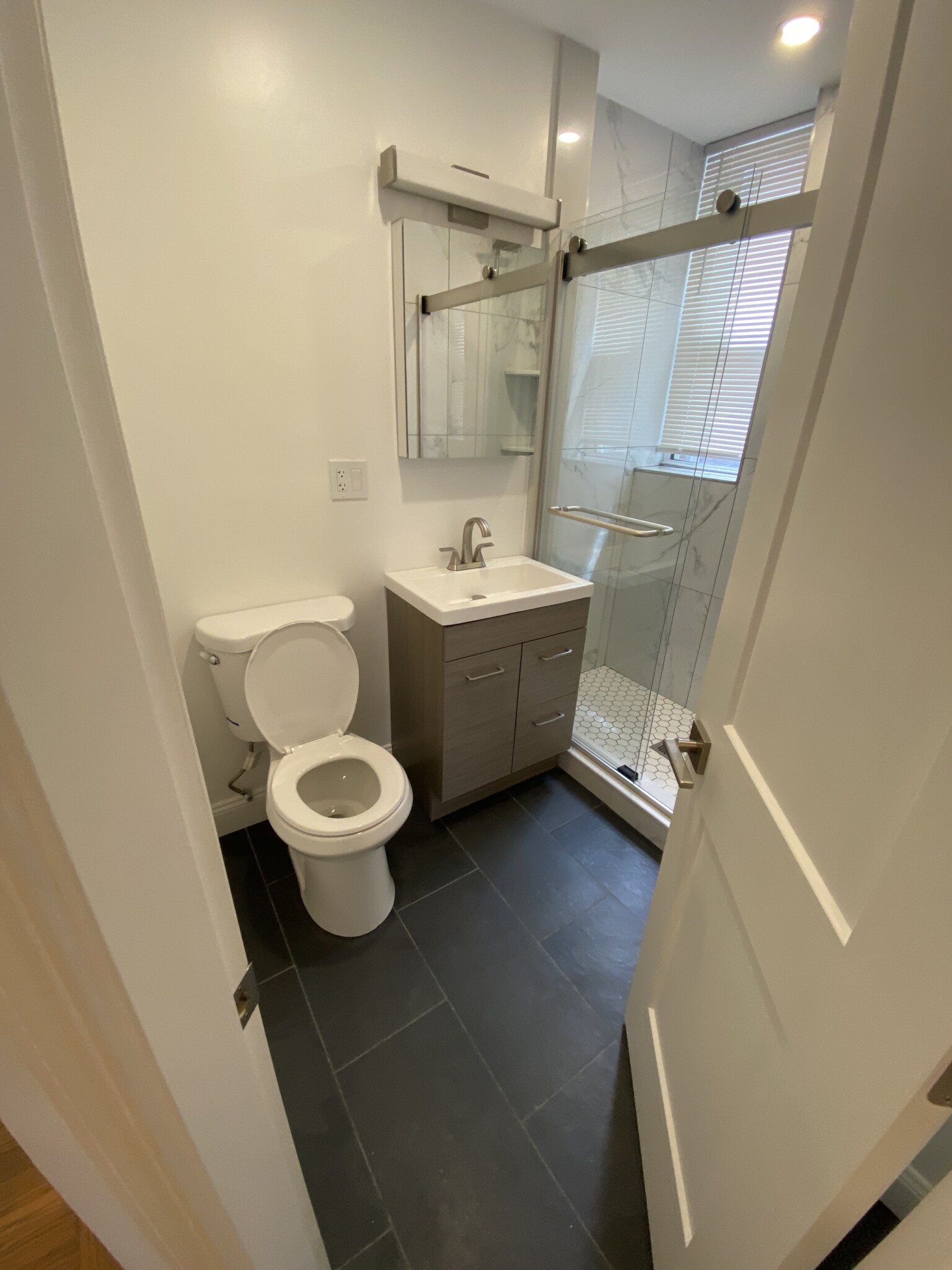 32 Queensberry St, Fenway