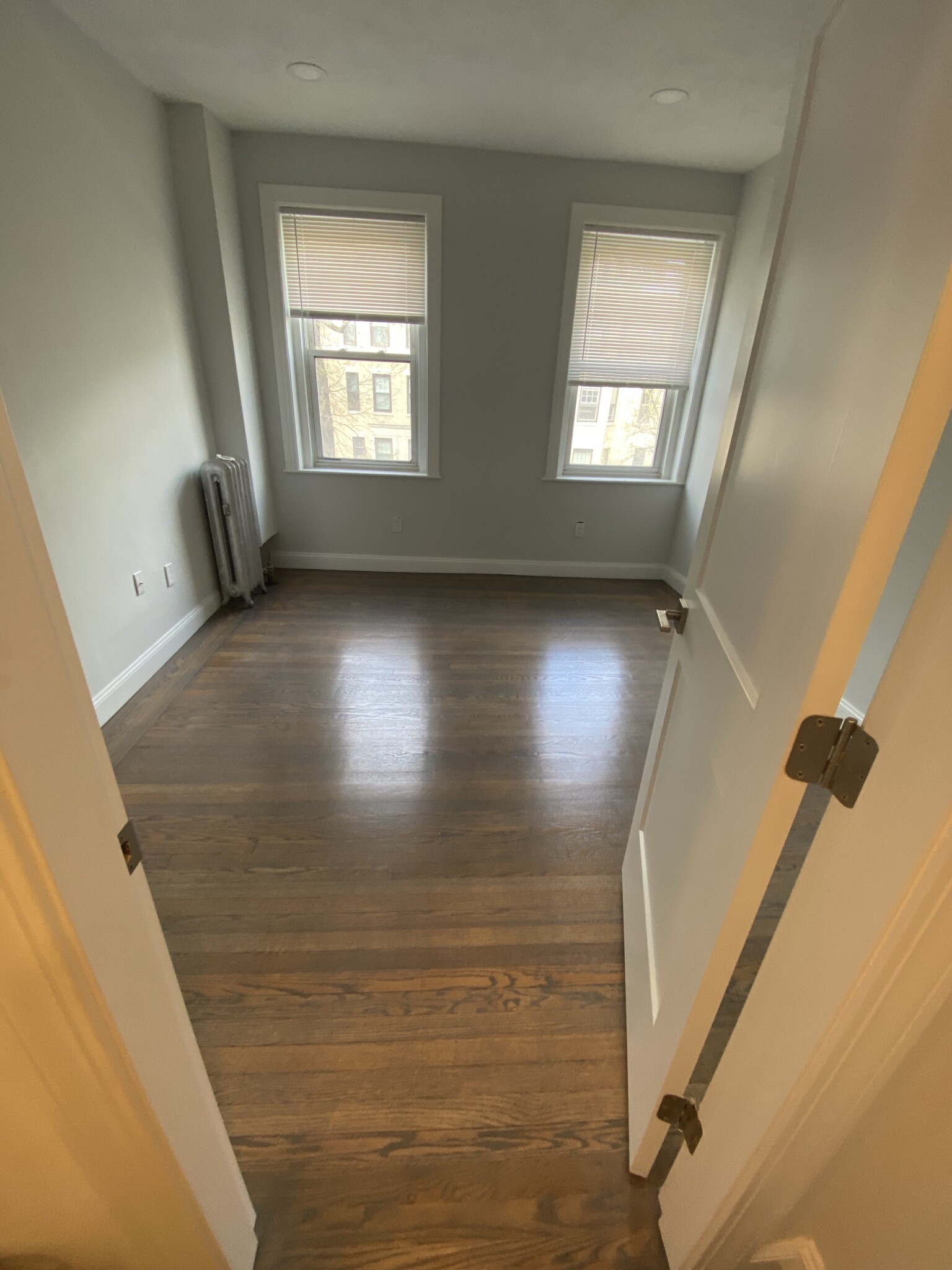 32 Queensberry St, Fenway