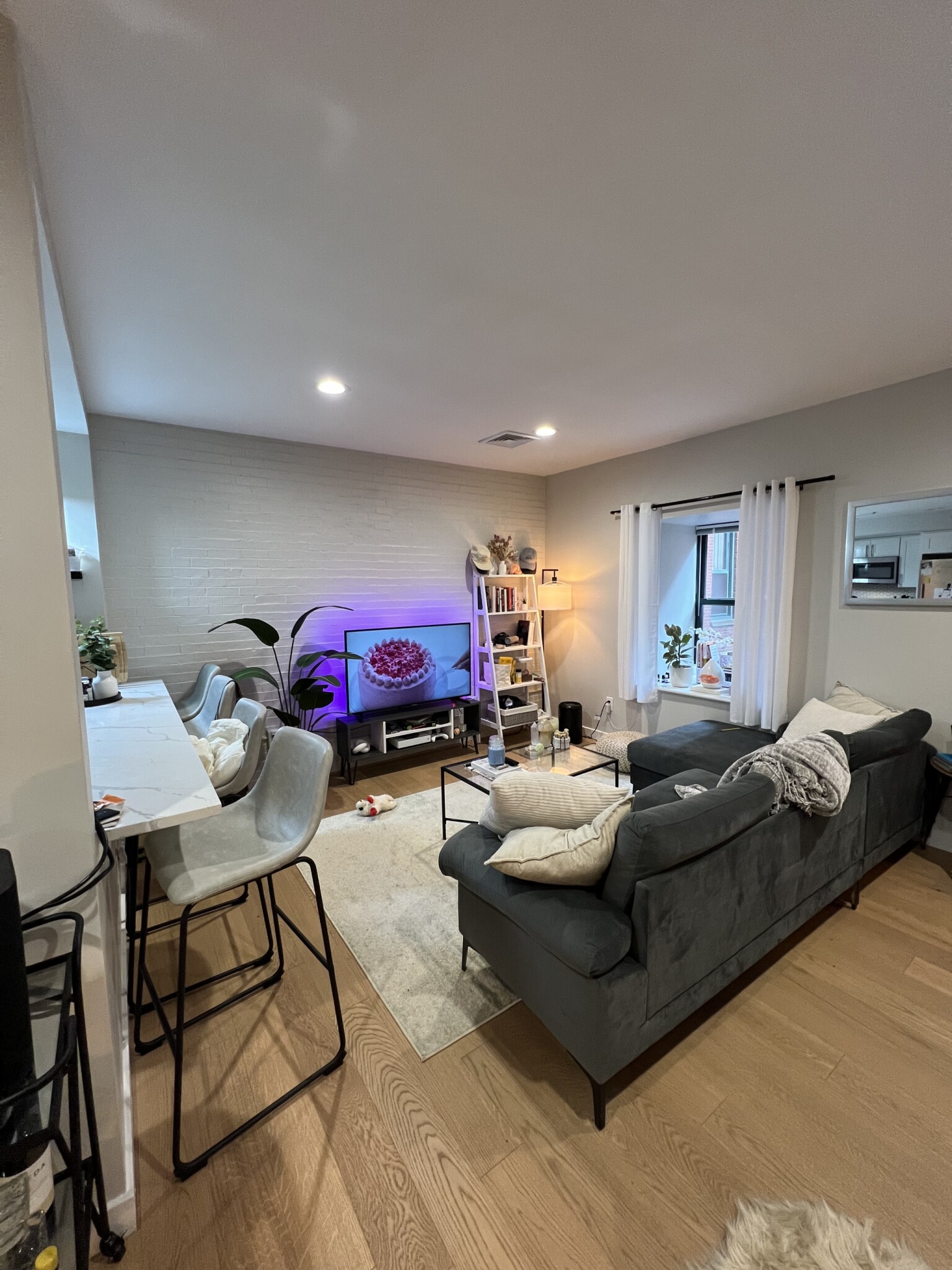 1661 Washington St, South End