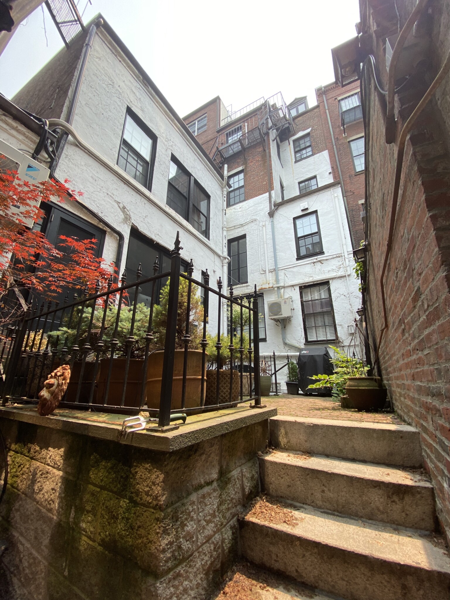 57 Mount Vernon St, Beacon Hill