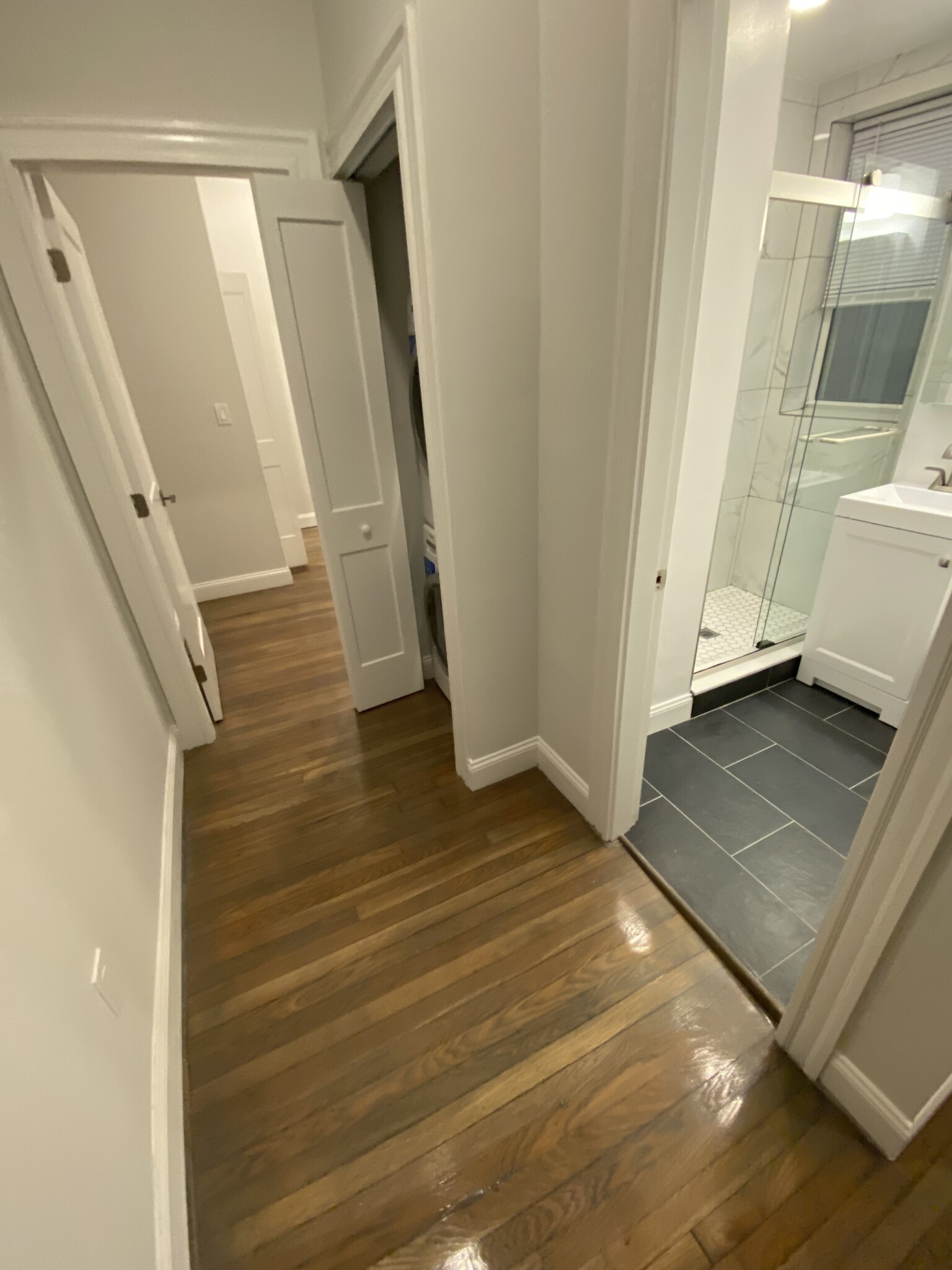 102 Queensberry St, Fenway