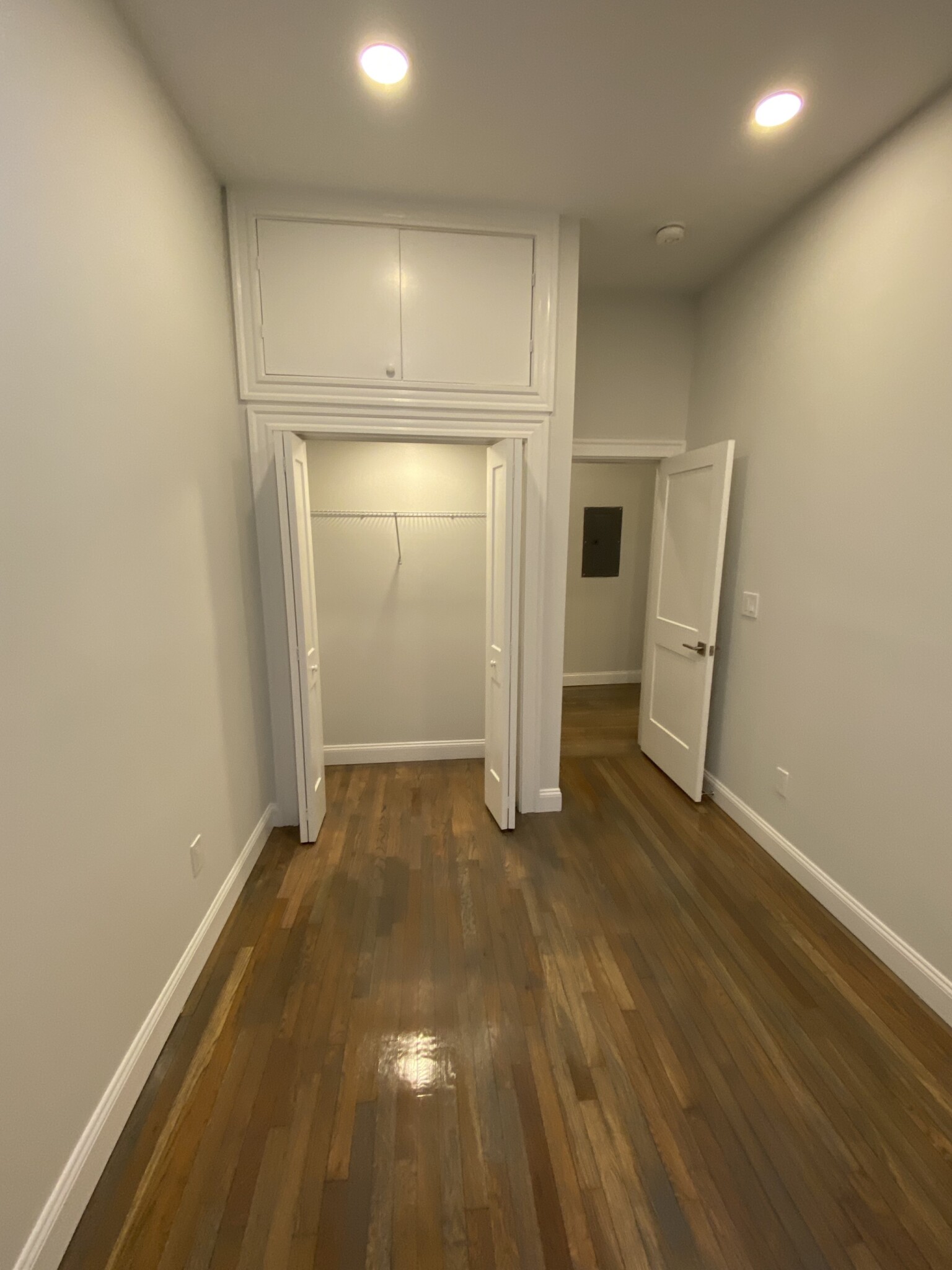 102 Queensberry St, Fenway