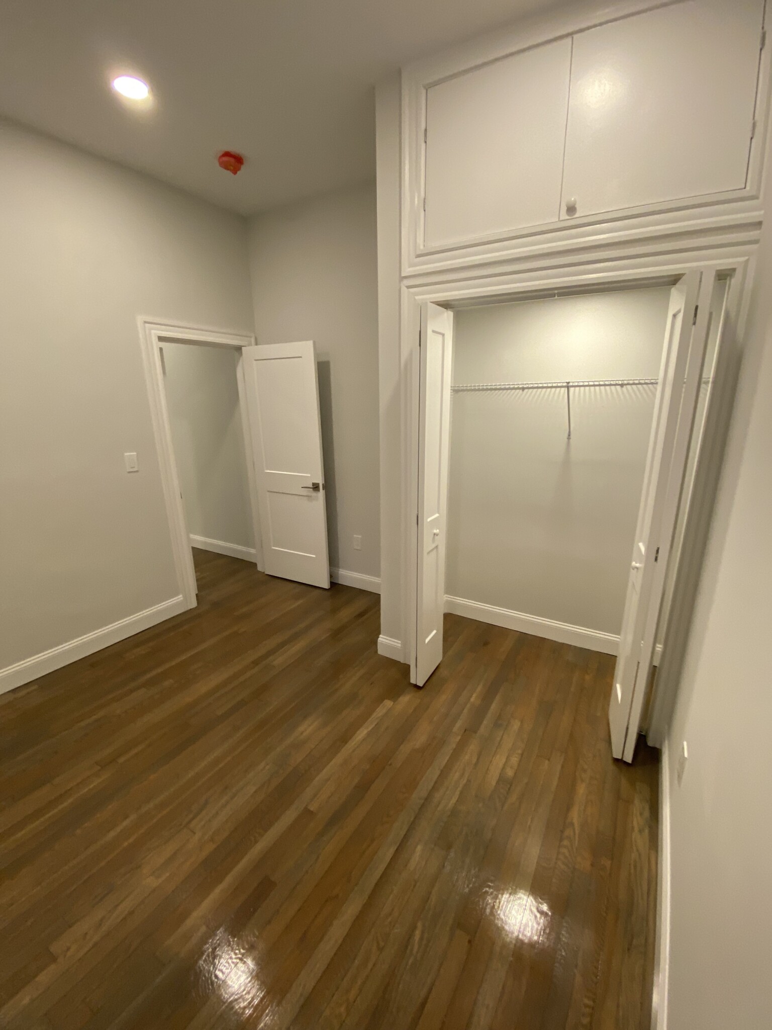 102 Queensberry St, Fenway