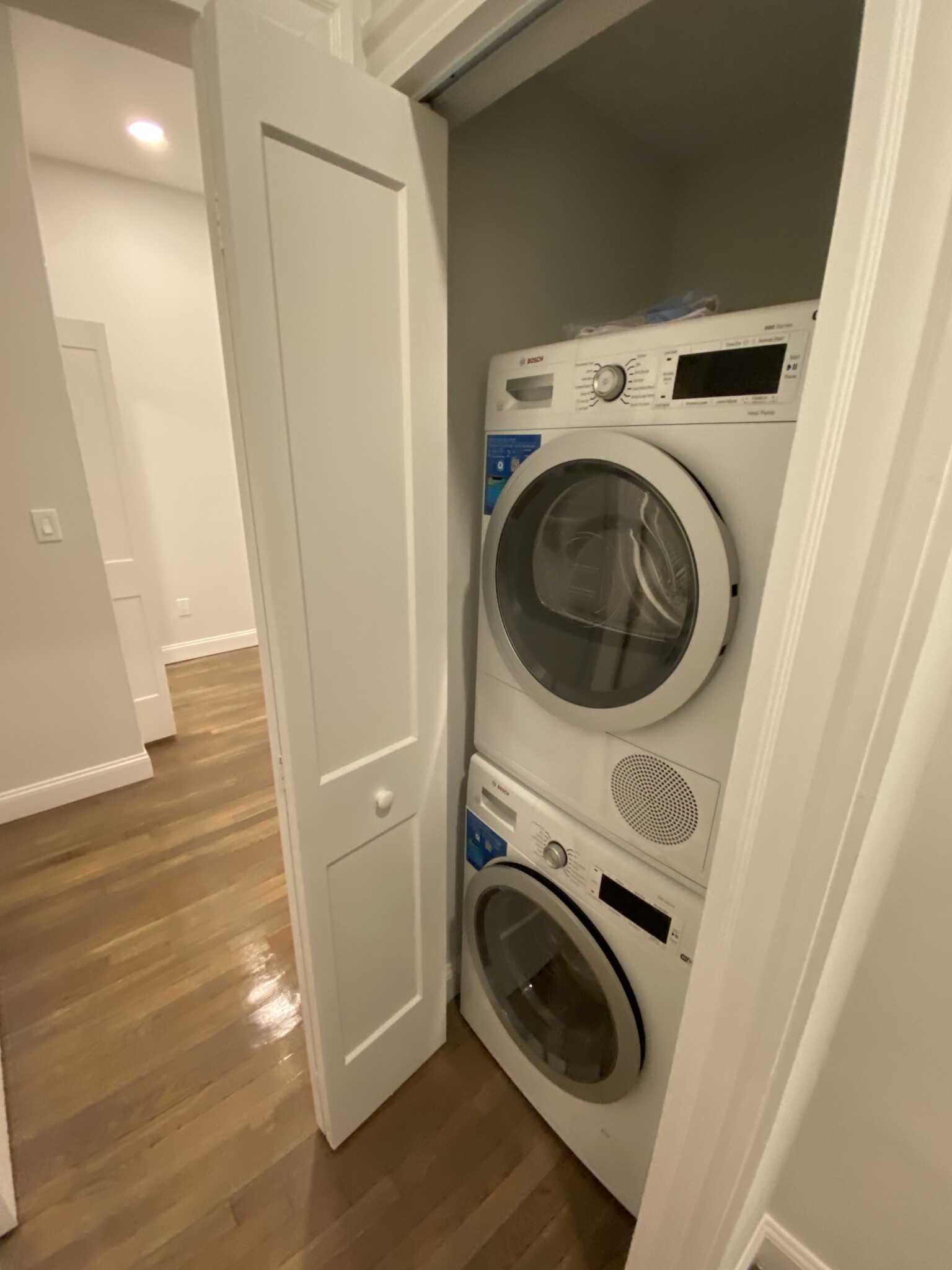 102 Queensberry St, Fenway