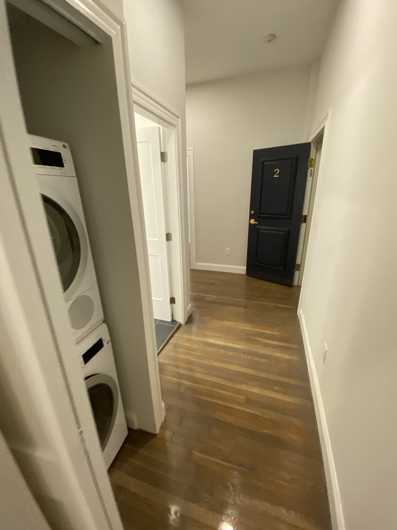 102 Queensberry St, Fenway