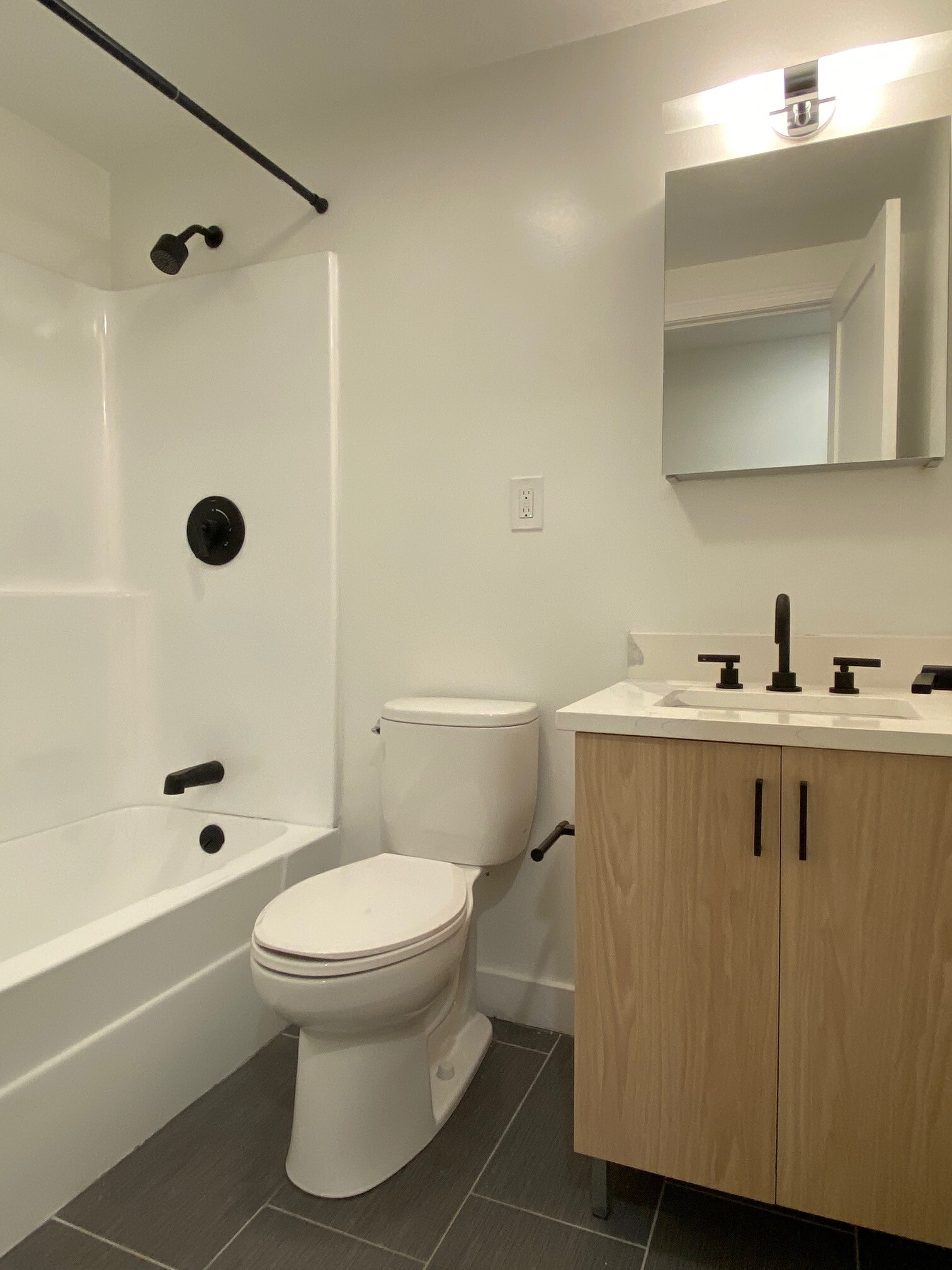 525 Massachusetts Ave, South End