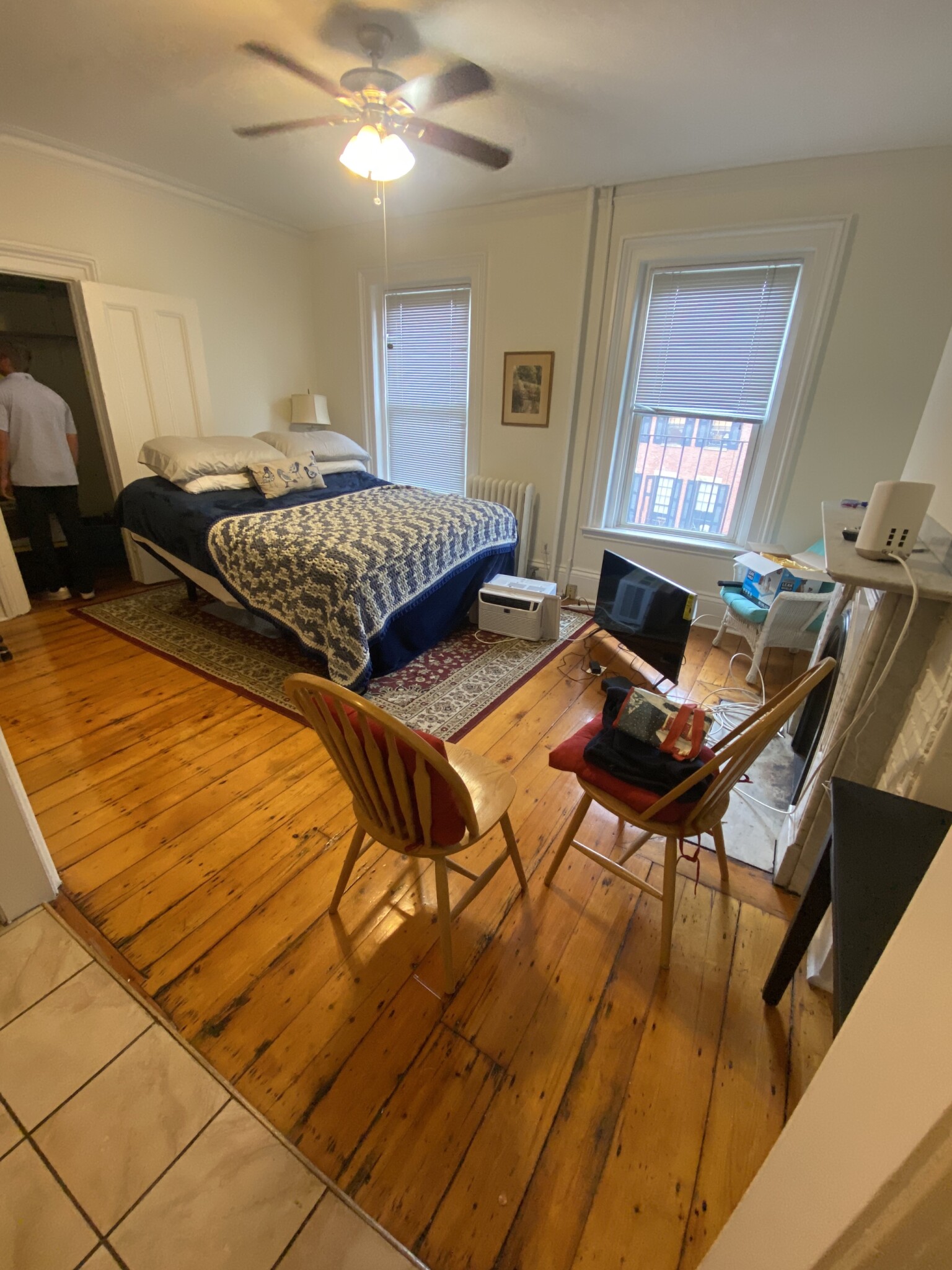 92 Charles St, Beacon Hill